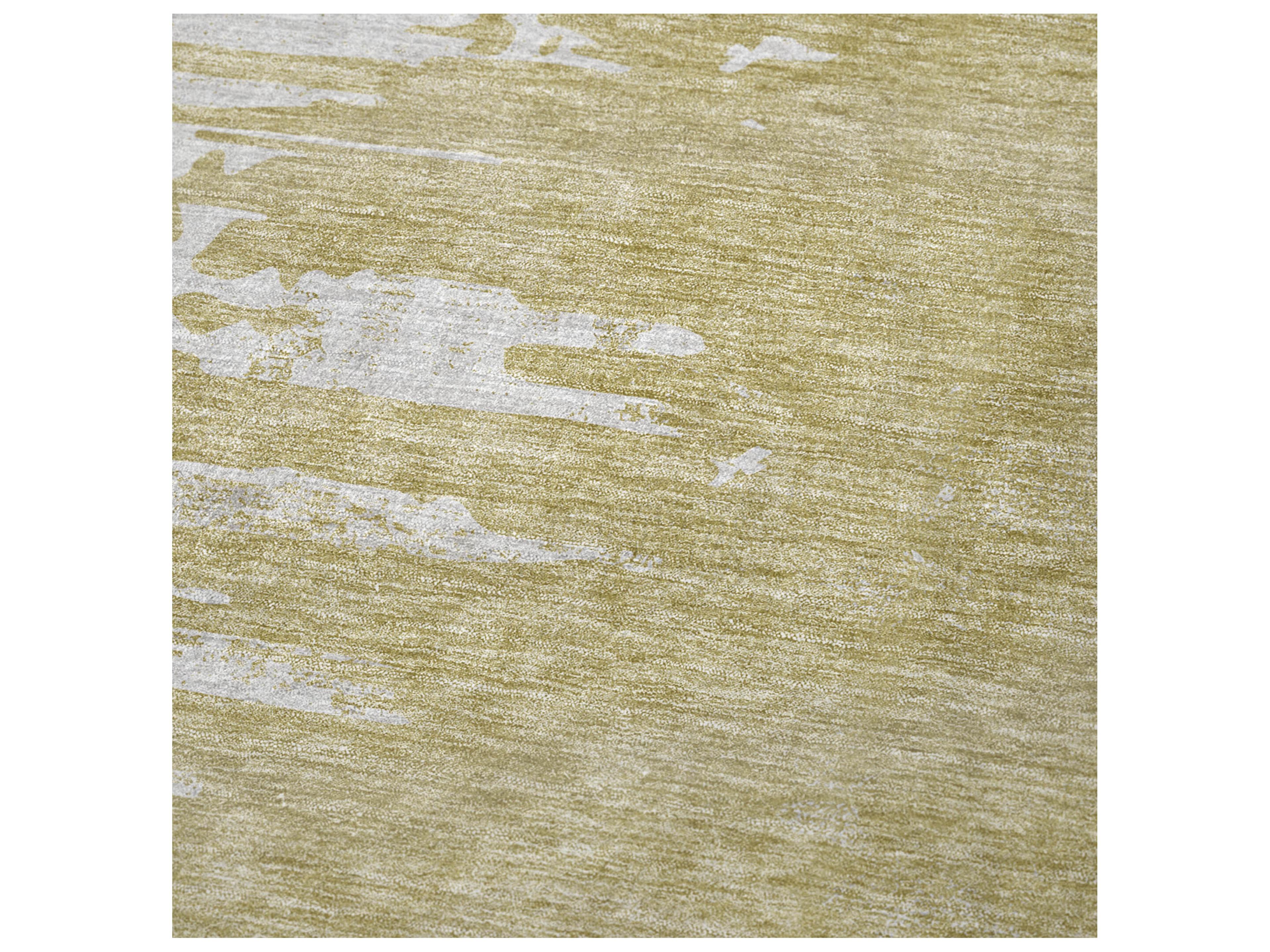 Dalyn Sherpa Gold Polyester Throw