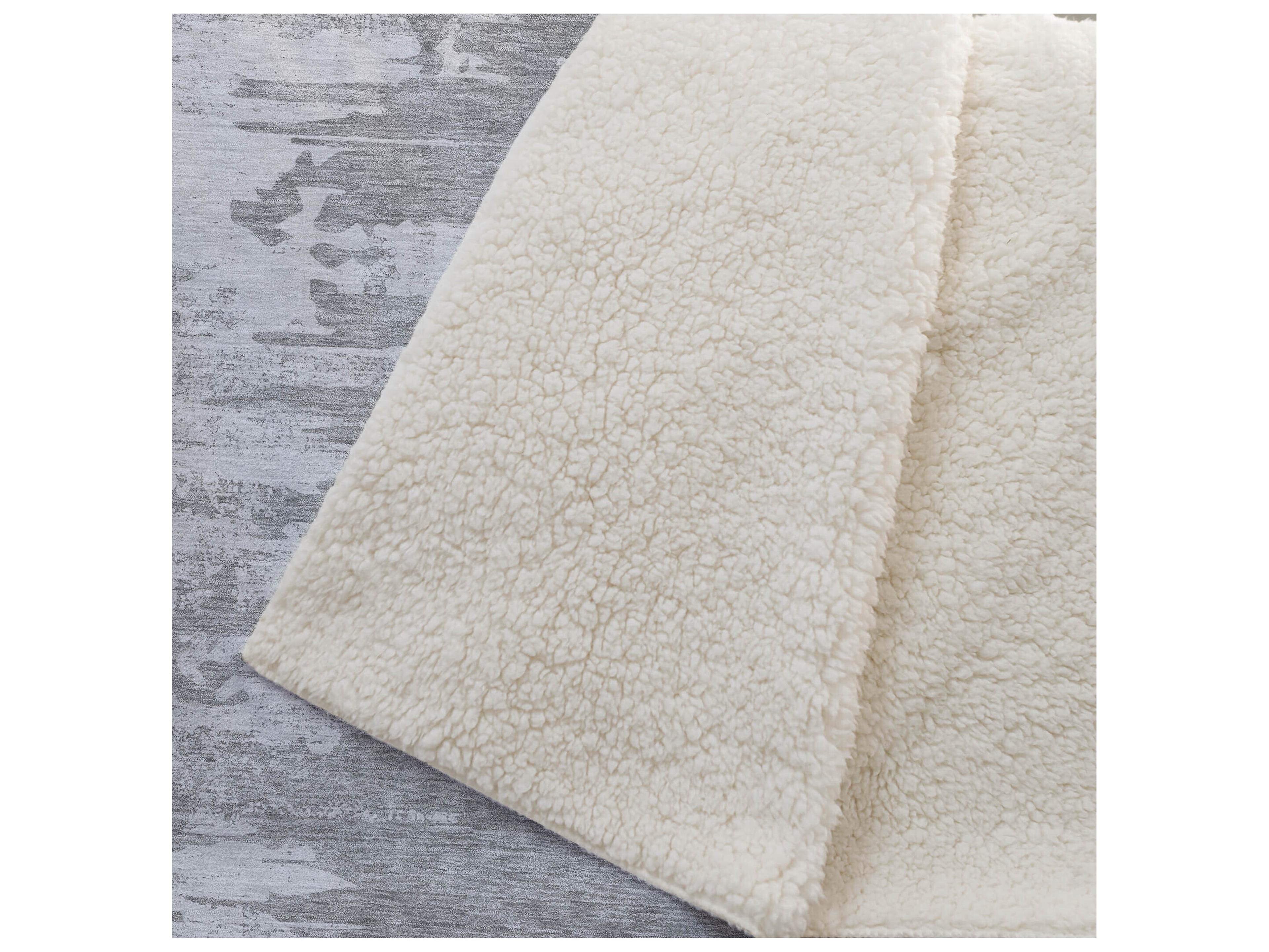 Dalyn Sherpa Gray Polyester Throw