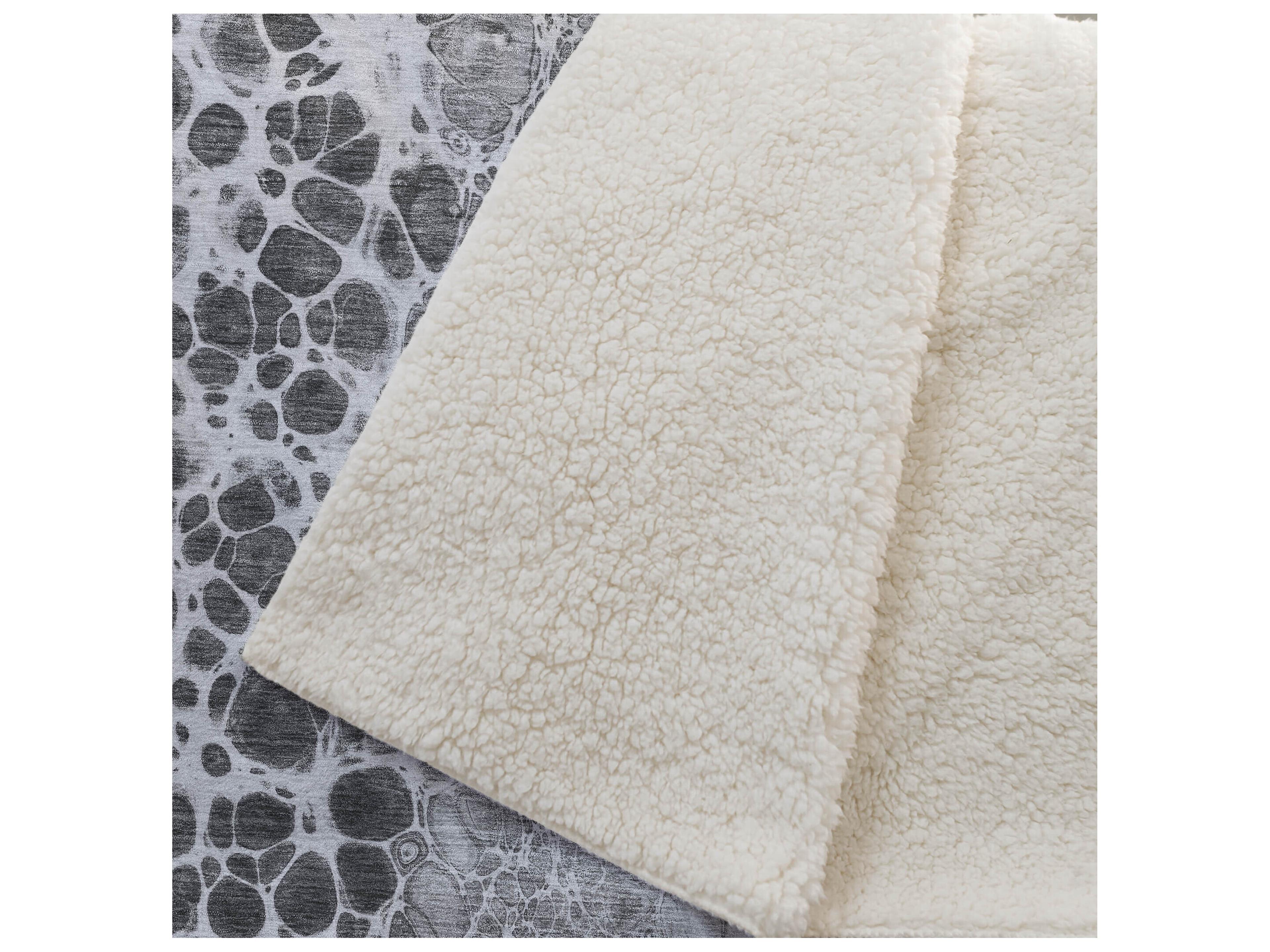 Dalyn Sherpa Gray Polyester Throw