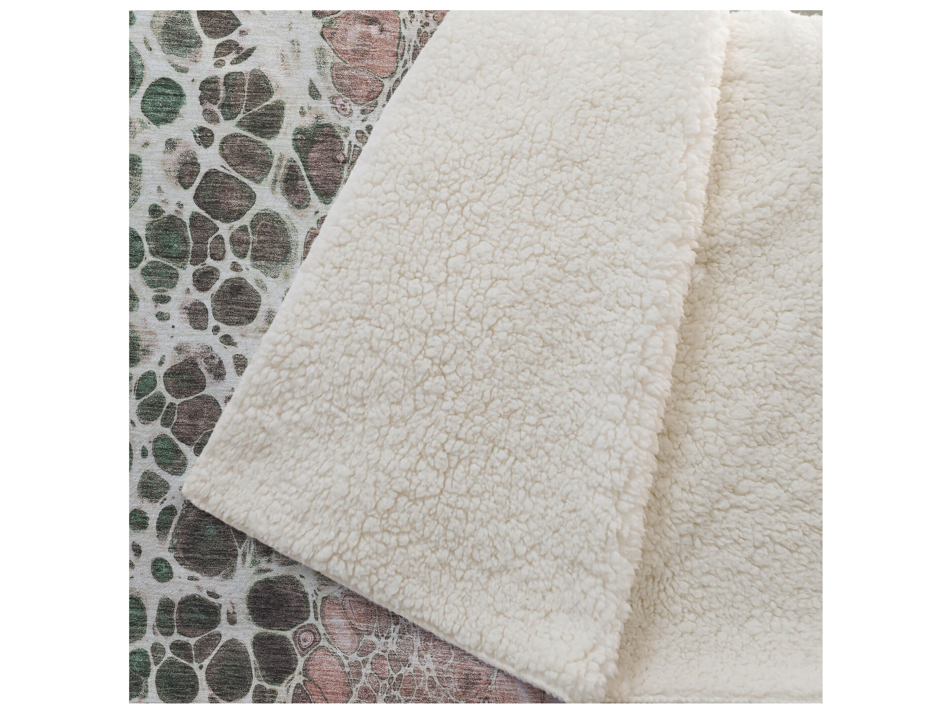 Dalyn Sherpa Orange Polyester Throw