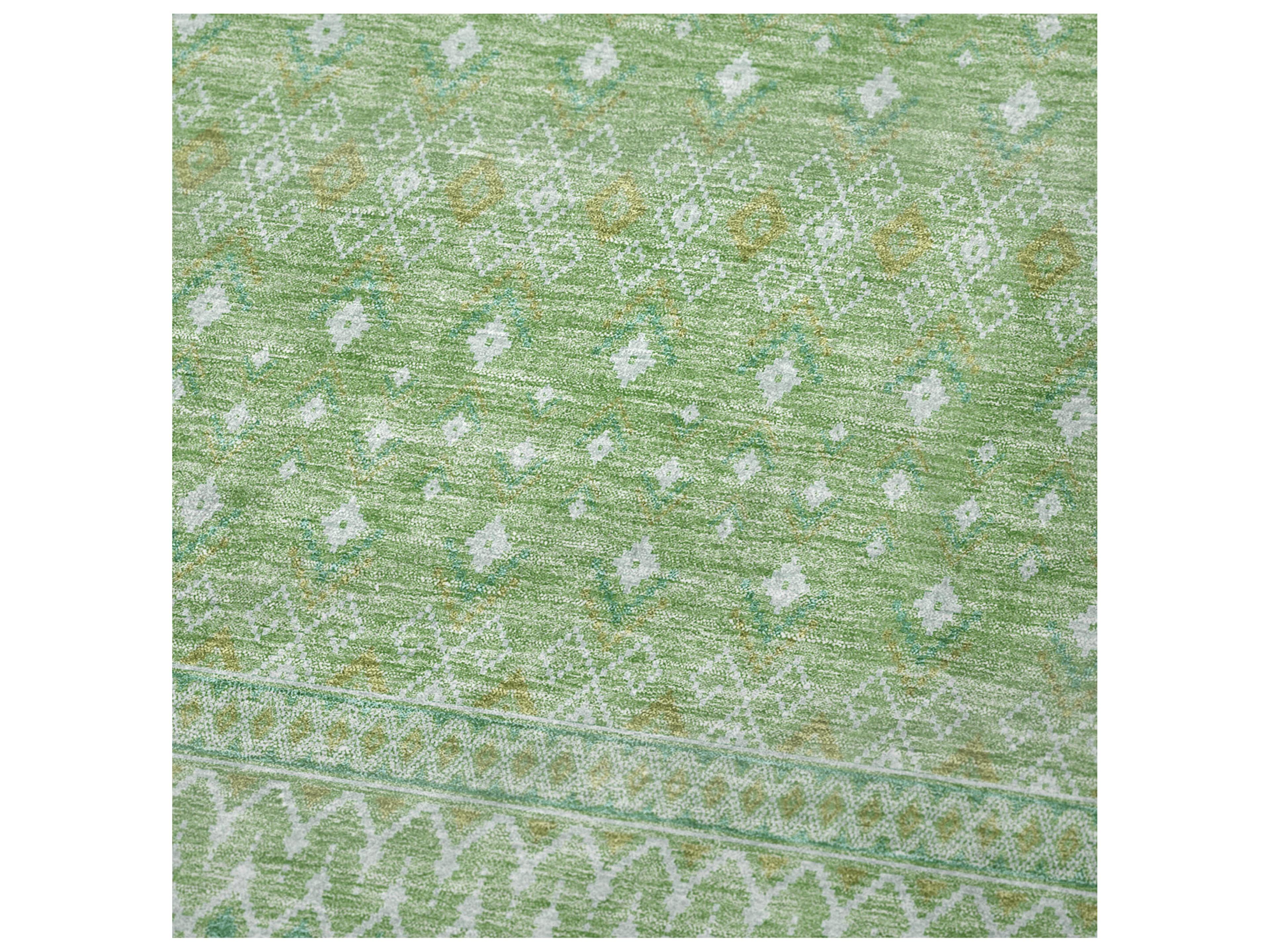 Dalyn Sherpa Green Polyester Throw