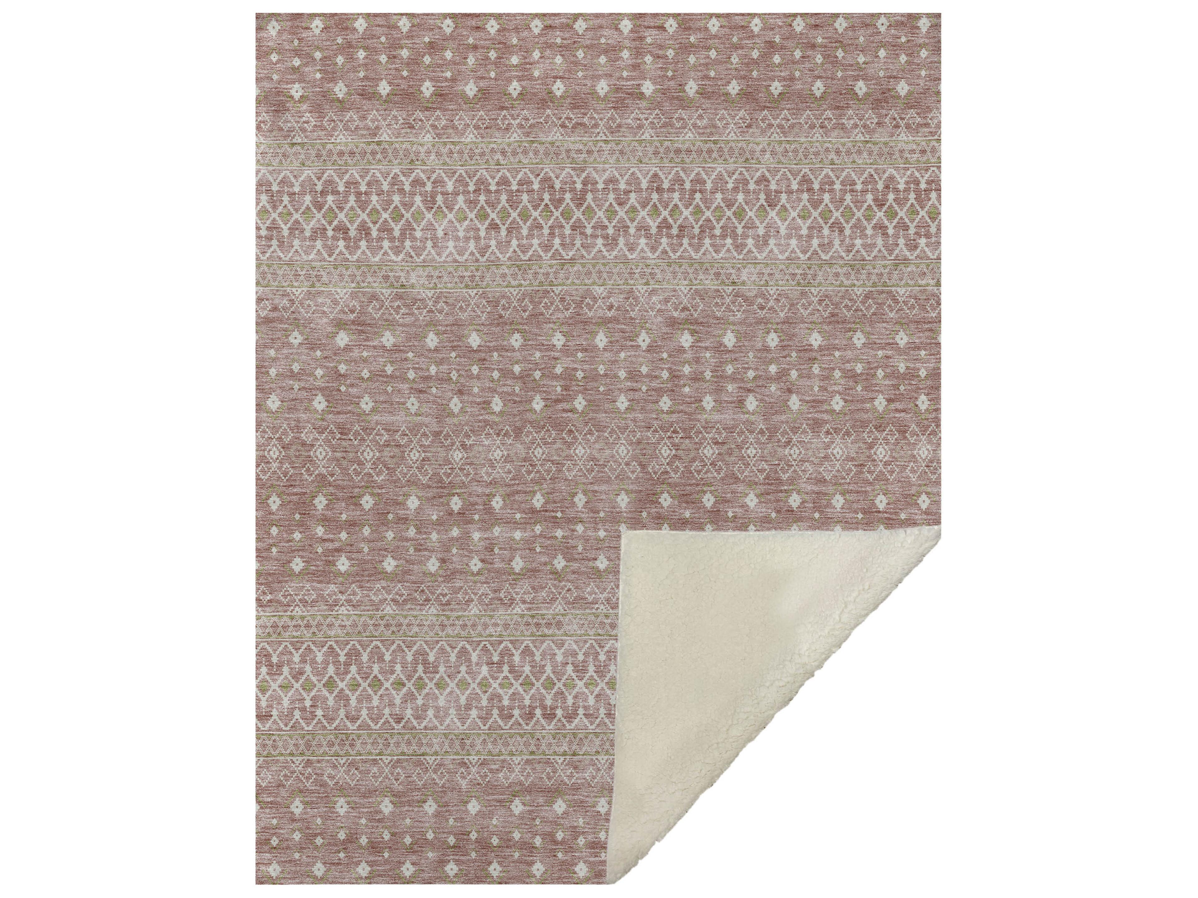 Dalyn Sherpa Pink Polyester Throw