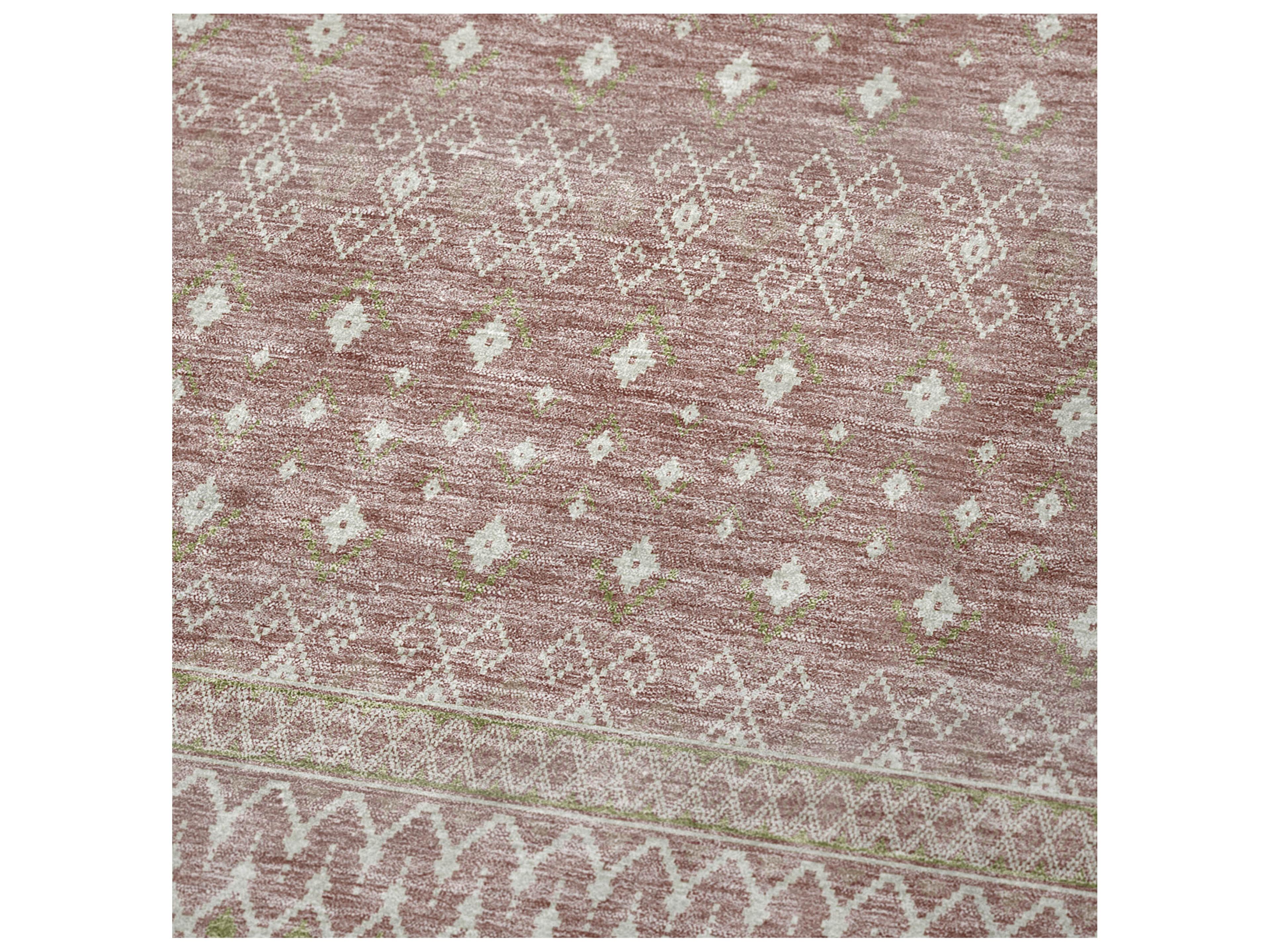 Dalyn Sherpa Pink Polyester Throw