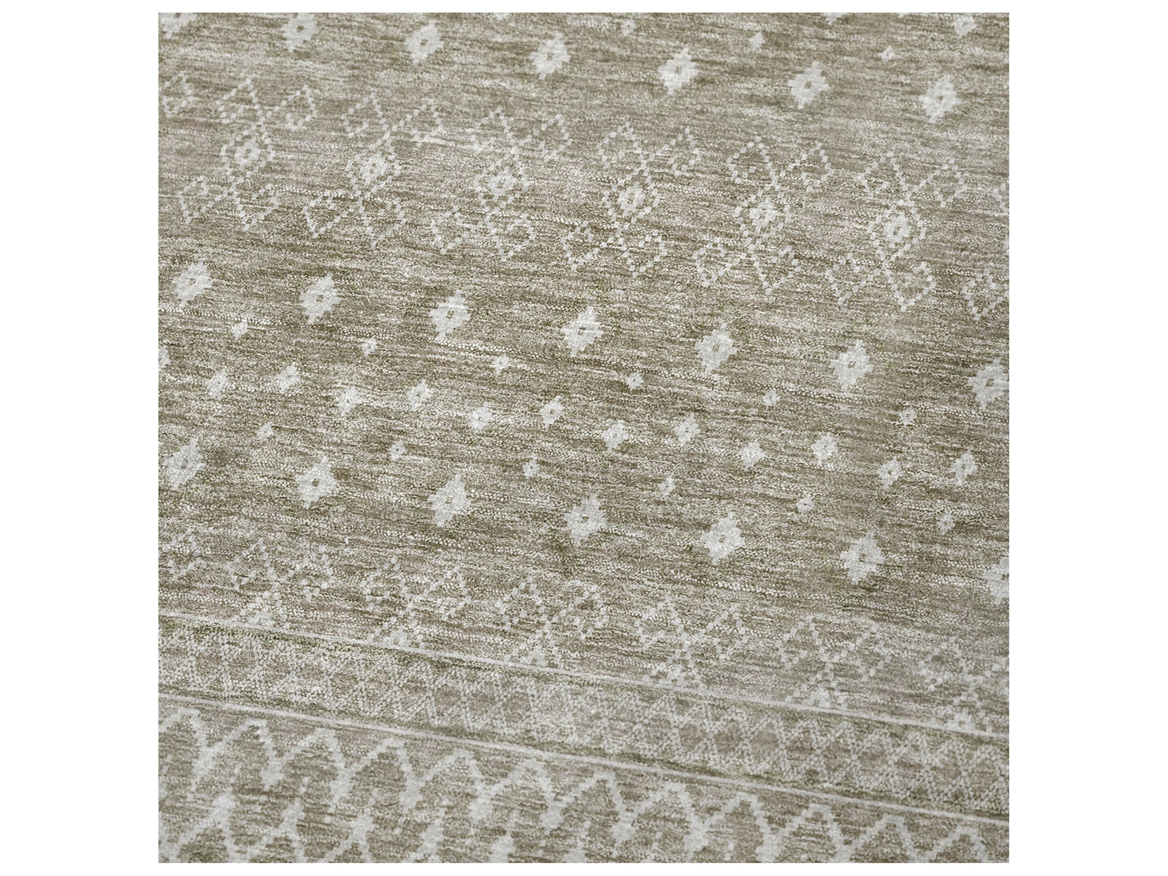 Dalyn Sherpa Brown Polyester Throw