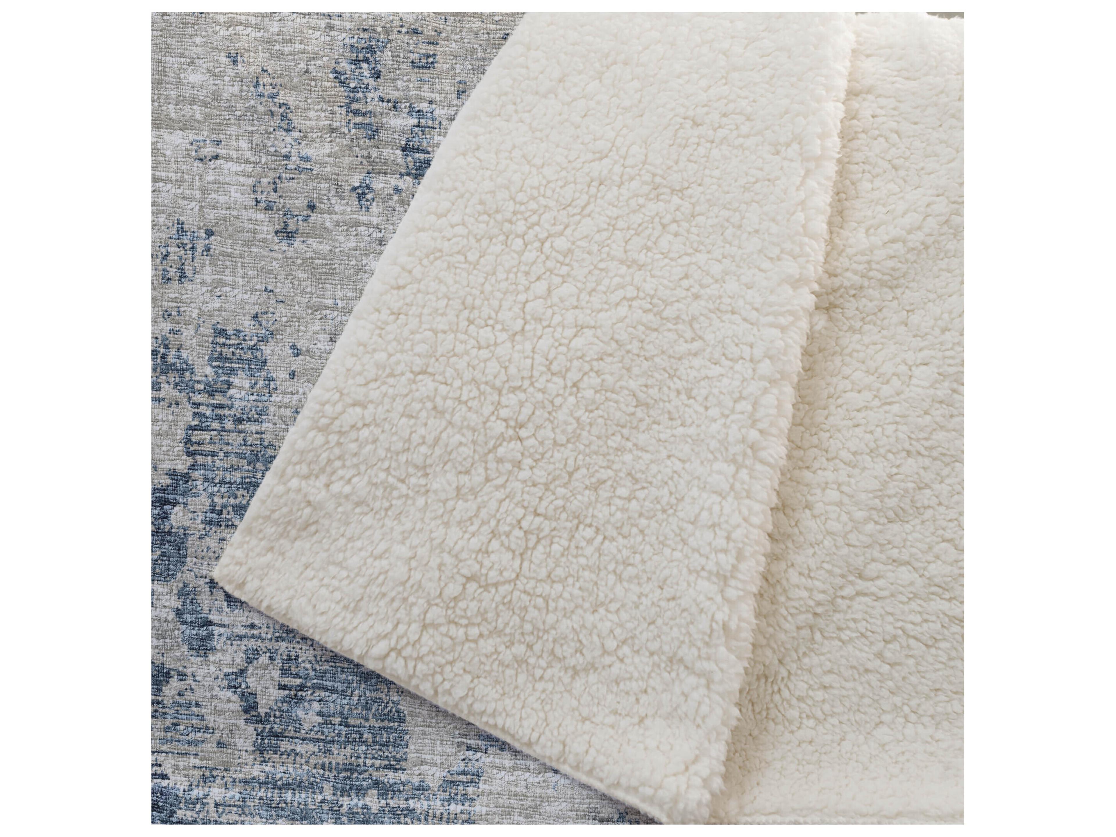 Dalyn Sherpa Navy Polyester Throw