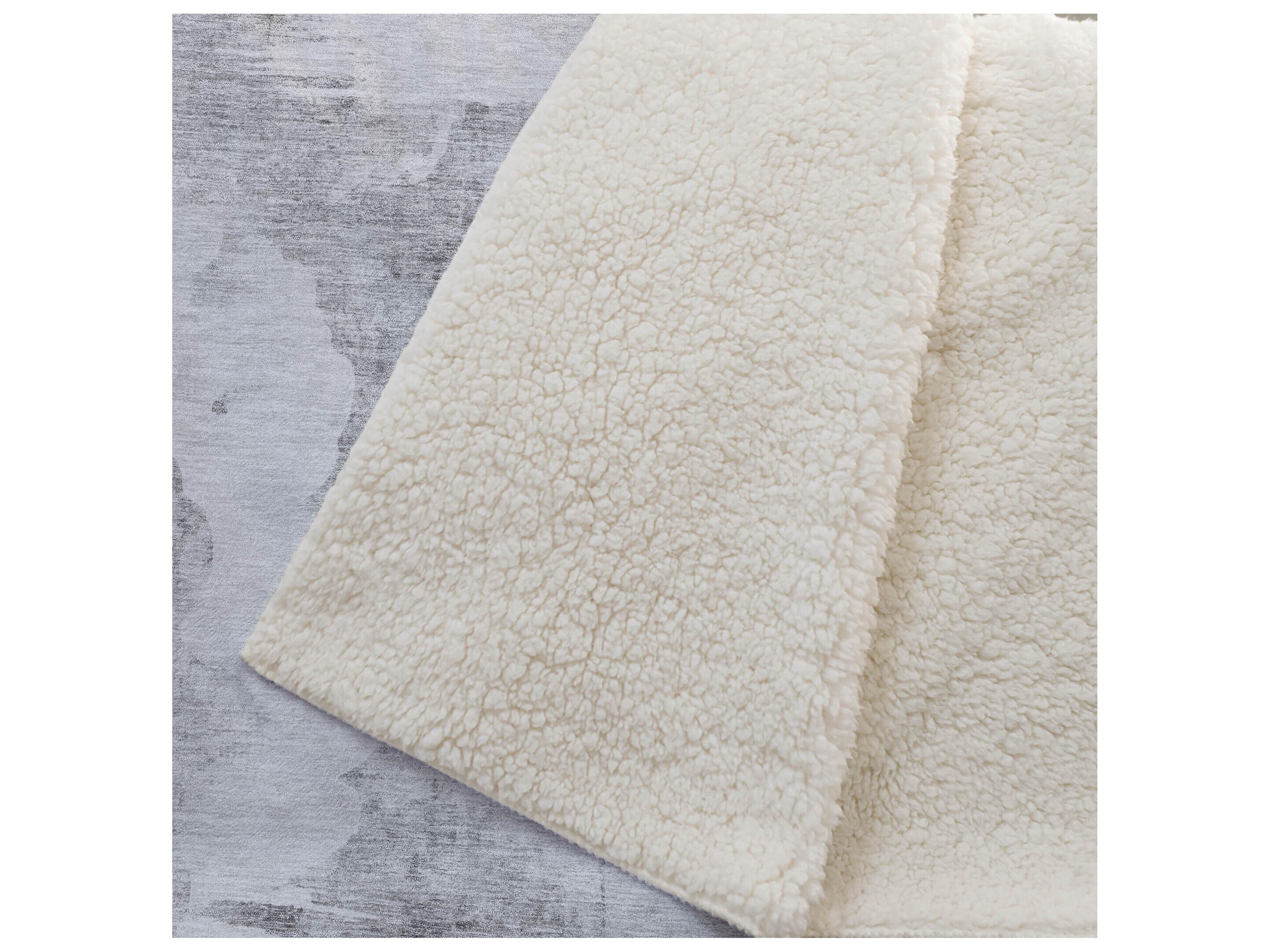 Dalyn Sherpa Gray Polyester Throw