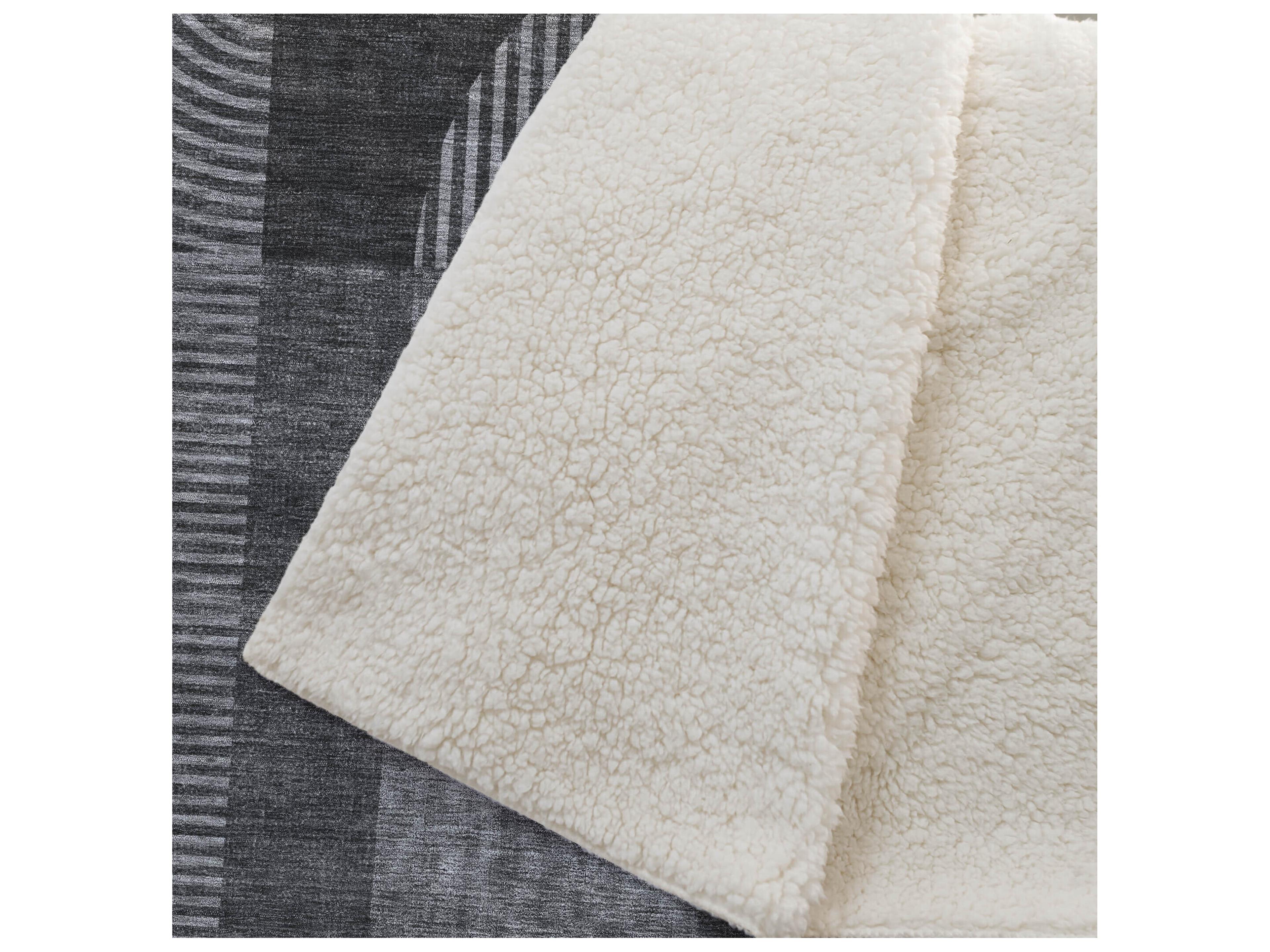 Dalyn Sherpa Gray Polyester Throw