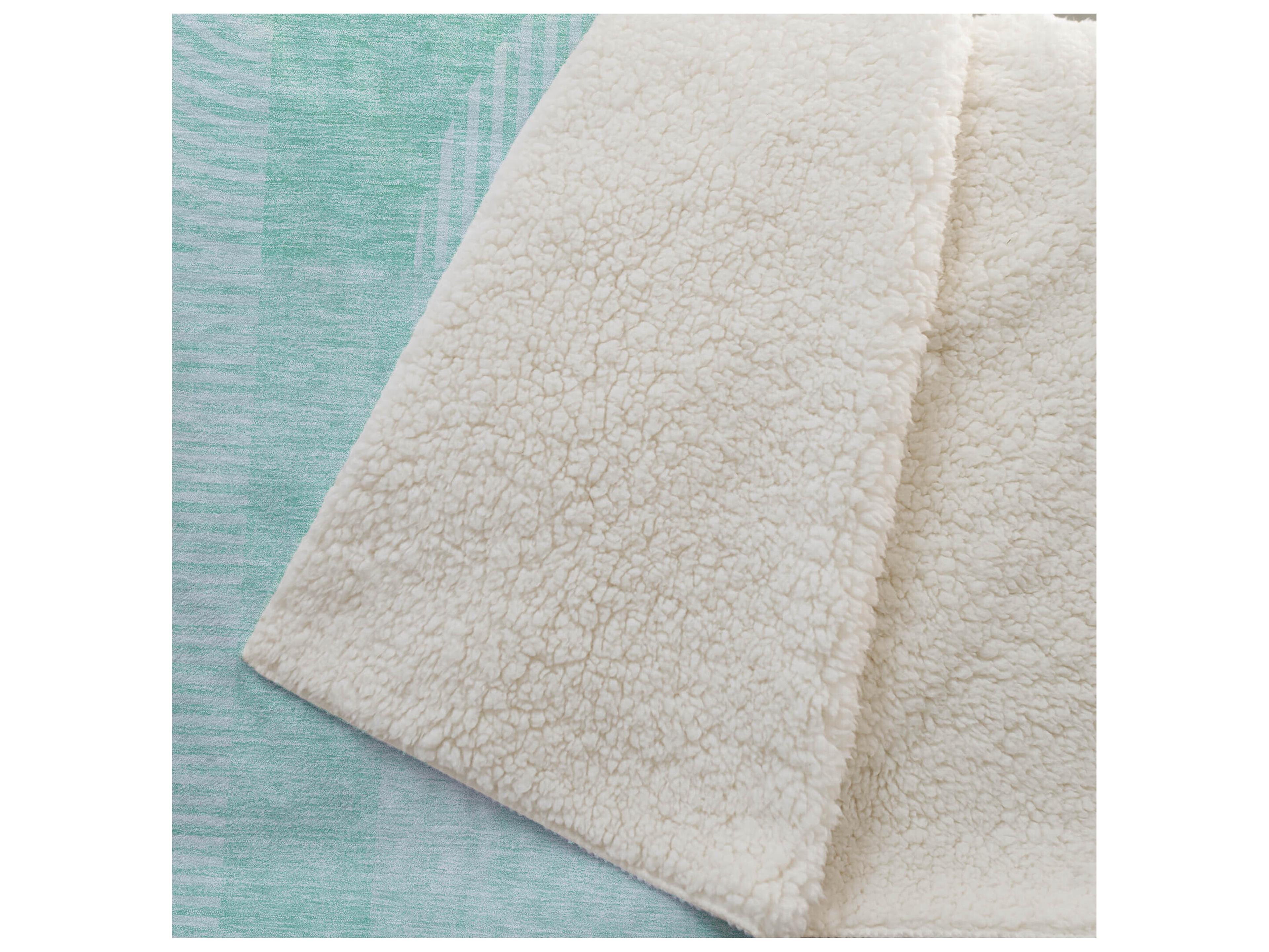 Dalyn Sherpa Teal Polyester Throw