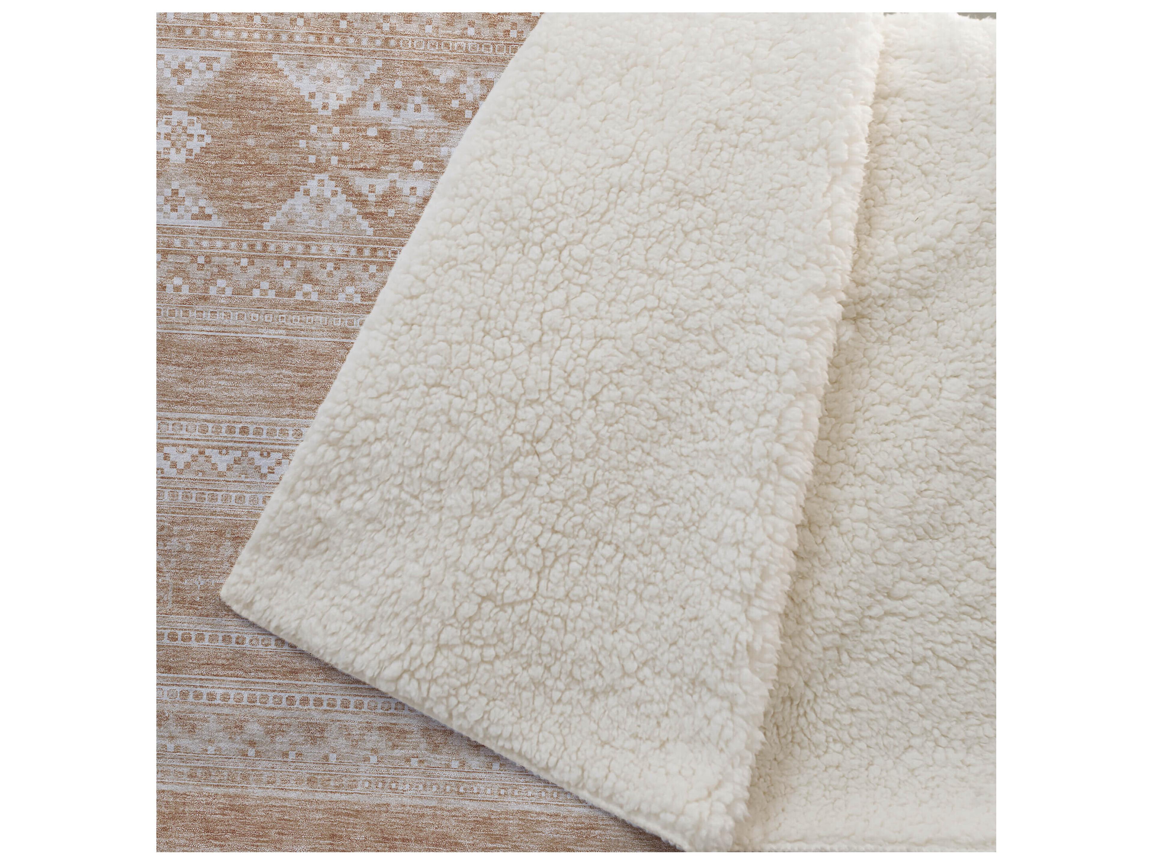 Dalyn Sherpa Orange Polyester Throw