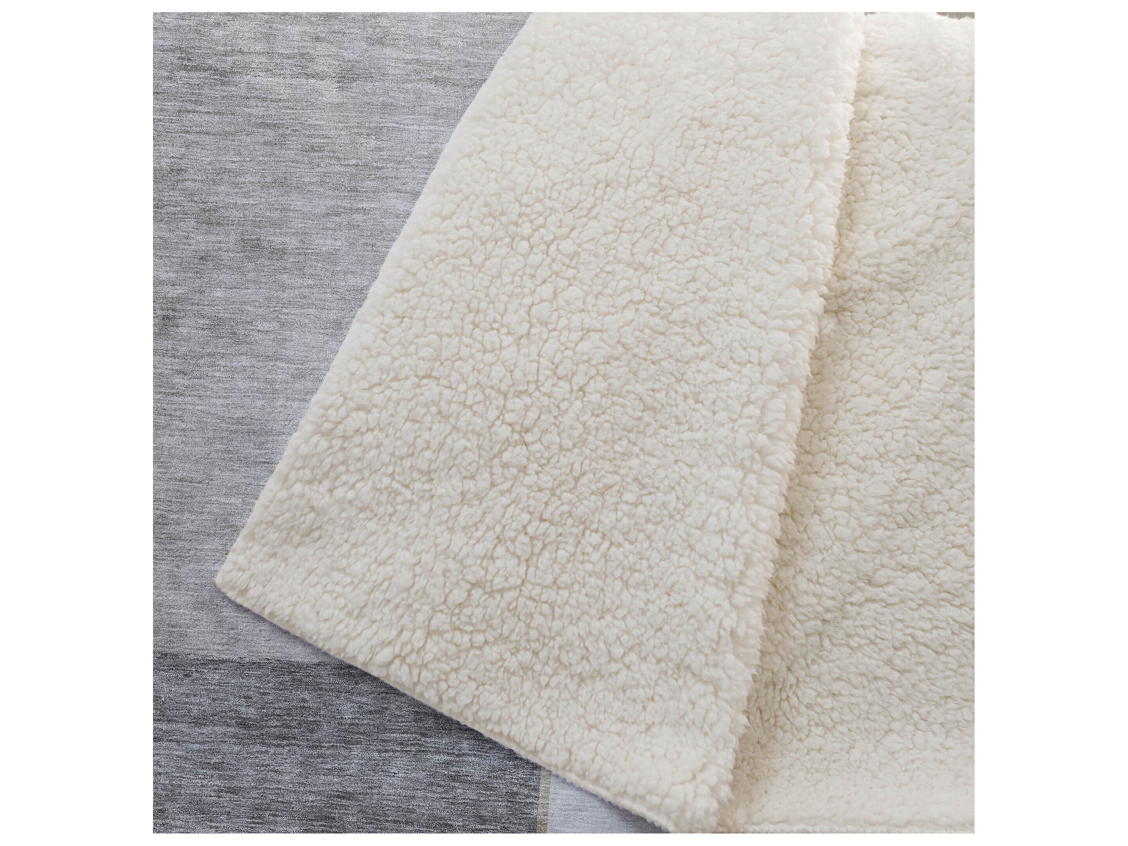 Dalyn Sherpa Brown Polyester Throw