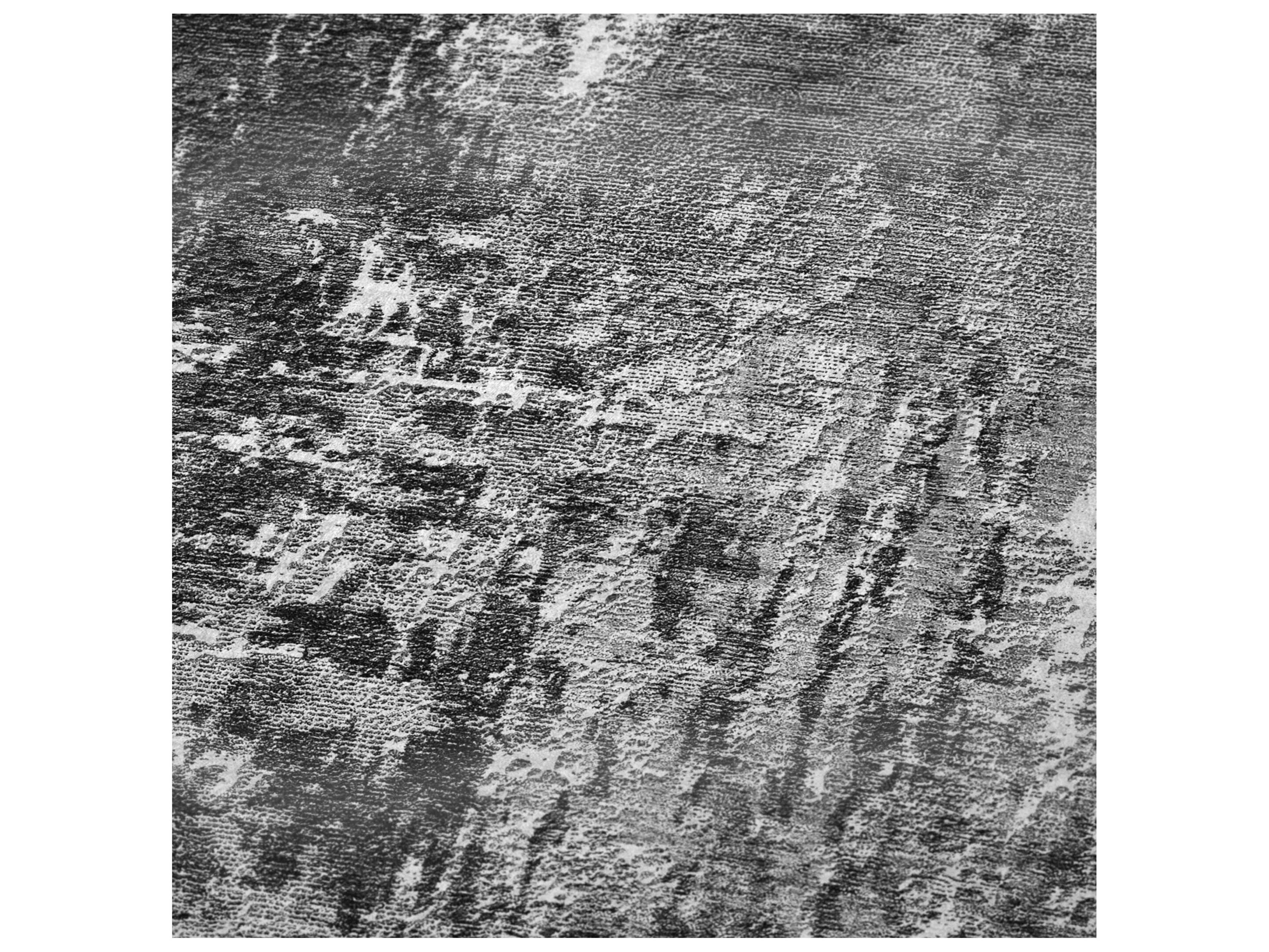 Dalyn Sherpa Gray Polyester Throw