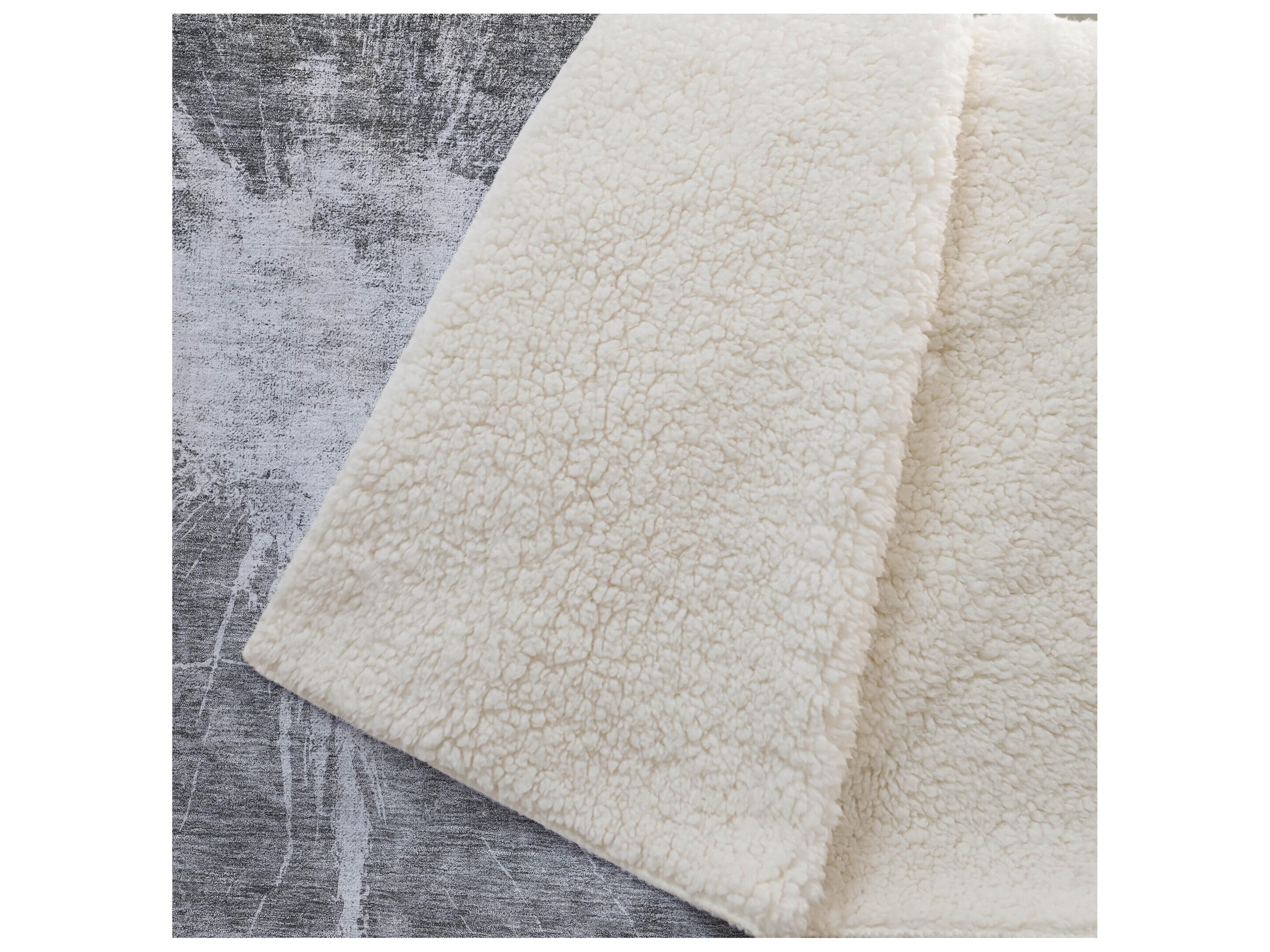 Dalyn Sherpa Gray Polyester Throw