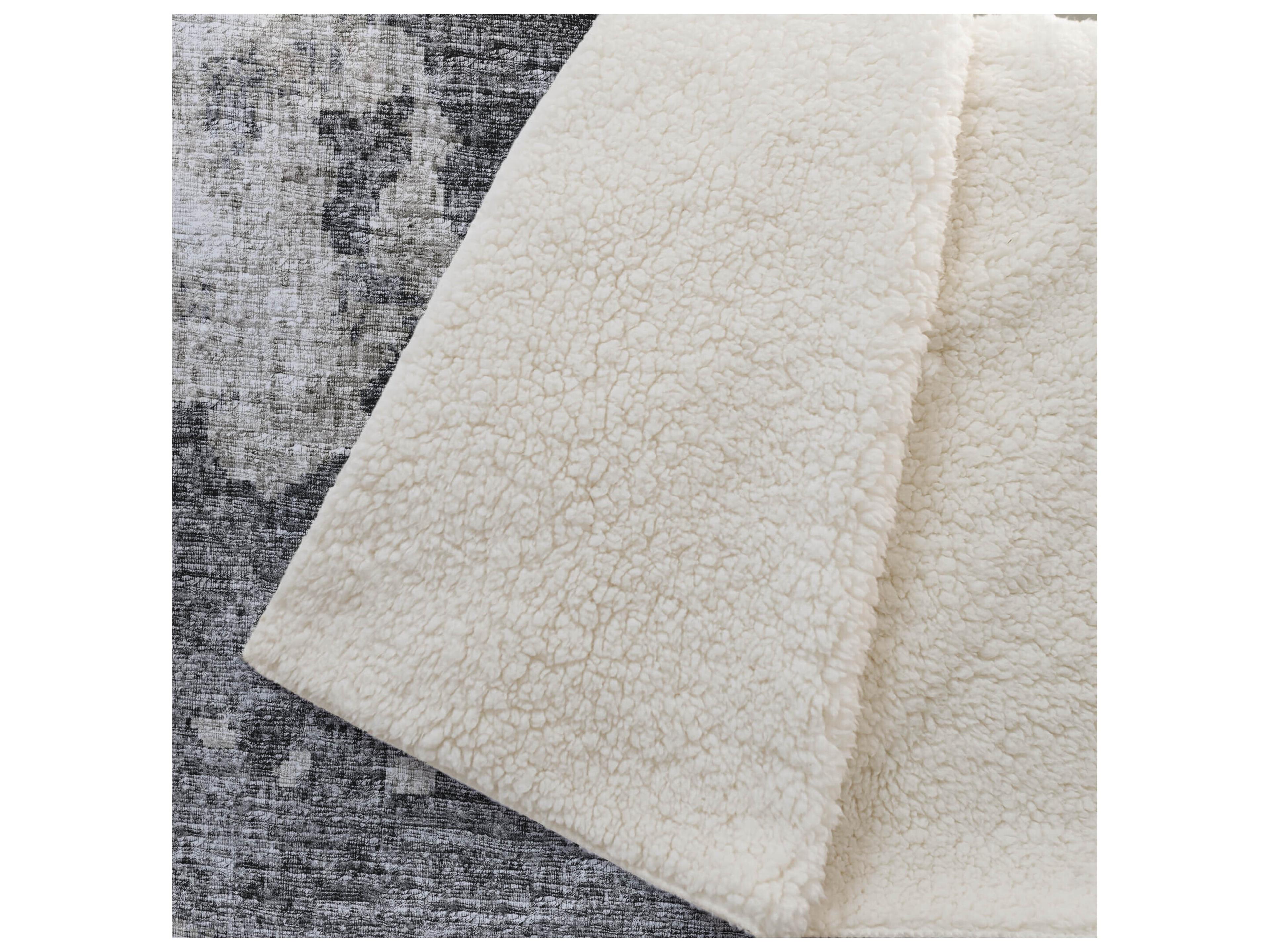 Dalyn Sherpa Black Polyester Throw