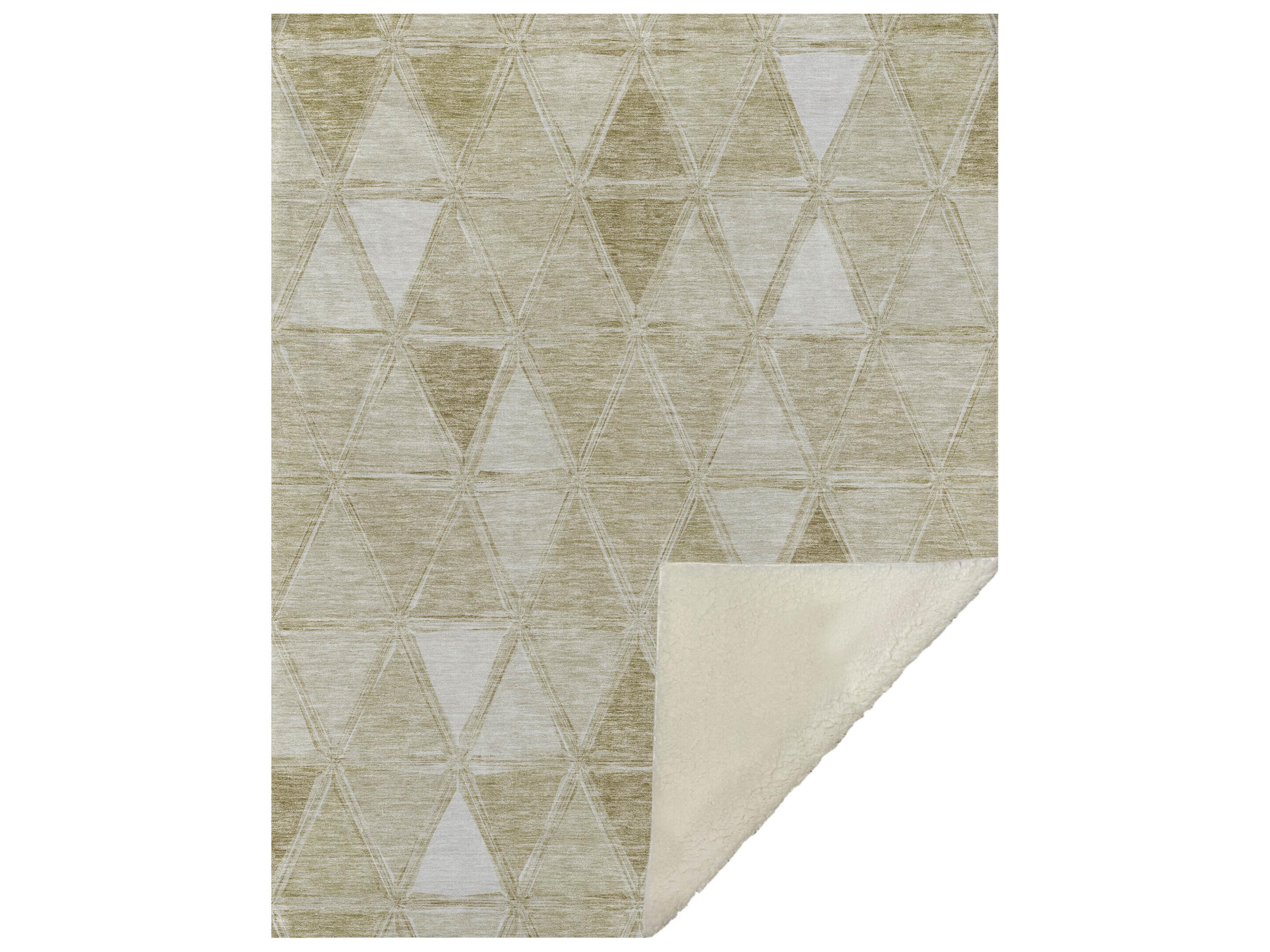 Dalyn Sherpa Brown Polyester Throw