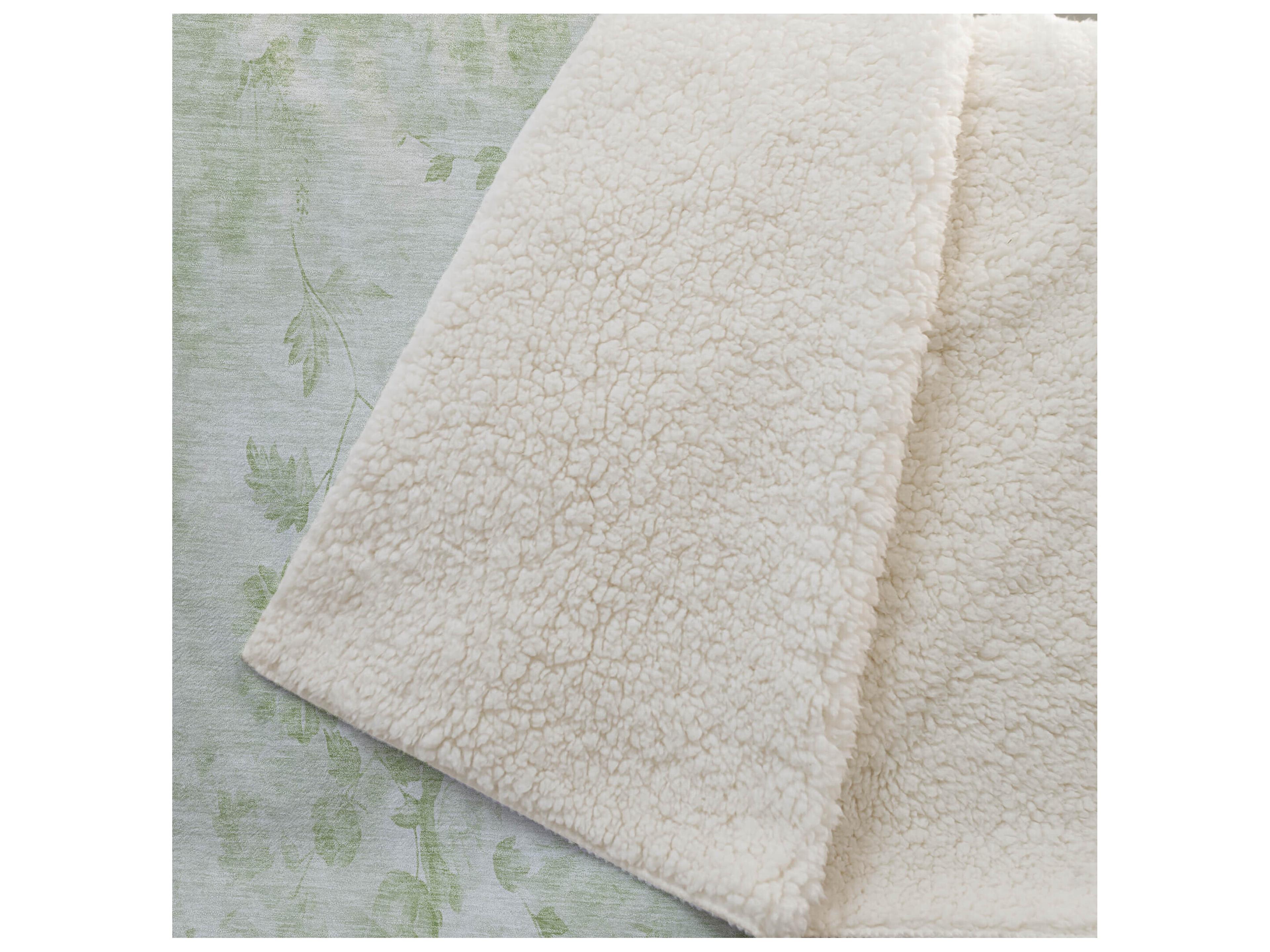 Dalyn Sherpa Green Polyester Throw