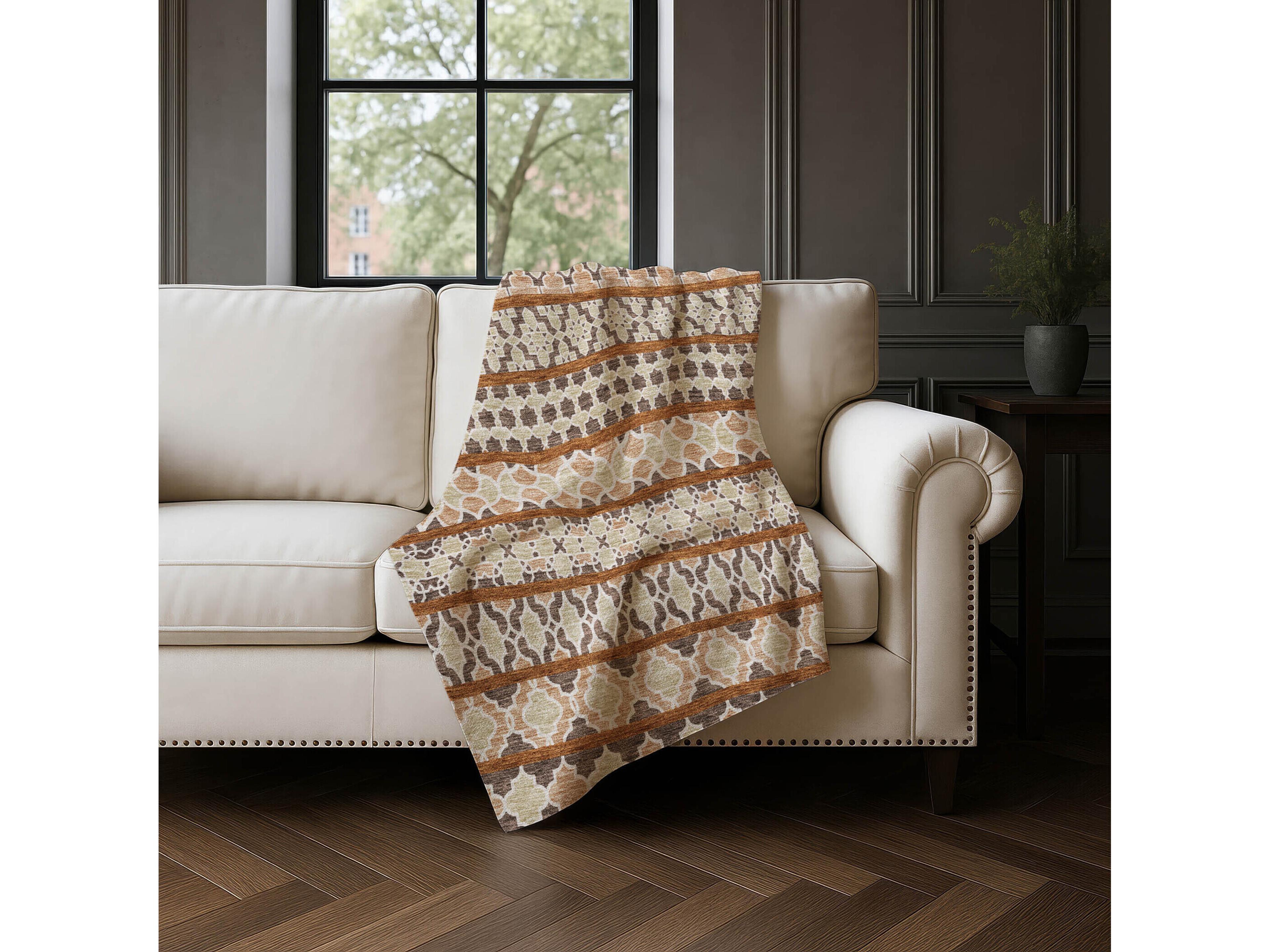 Dalyn Sherpa Brown Polyester Throw