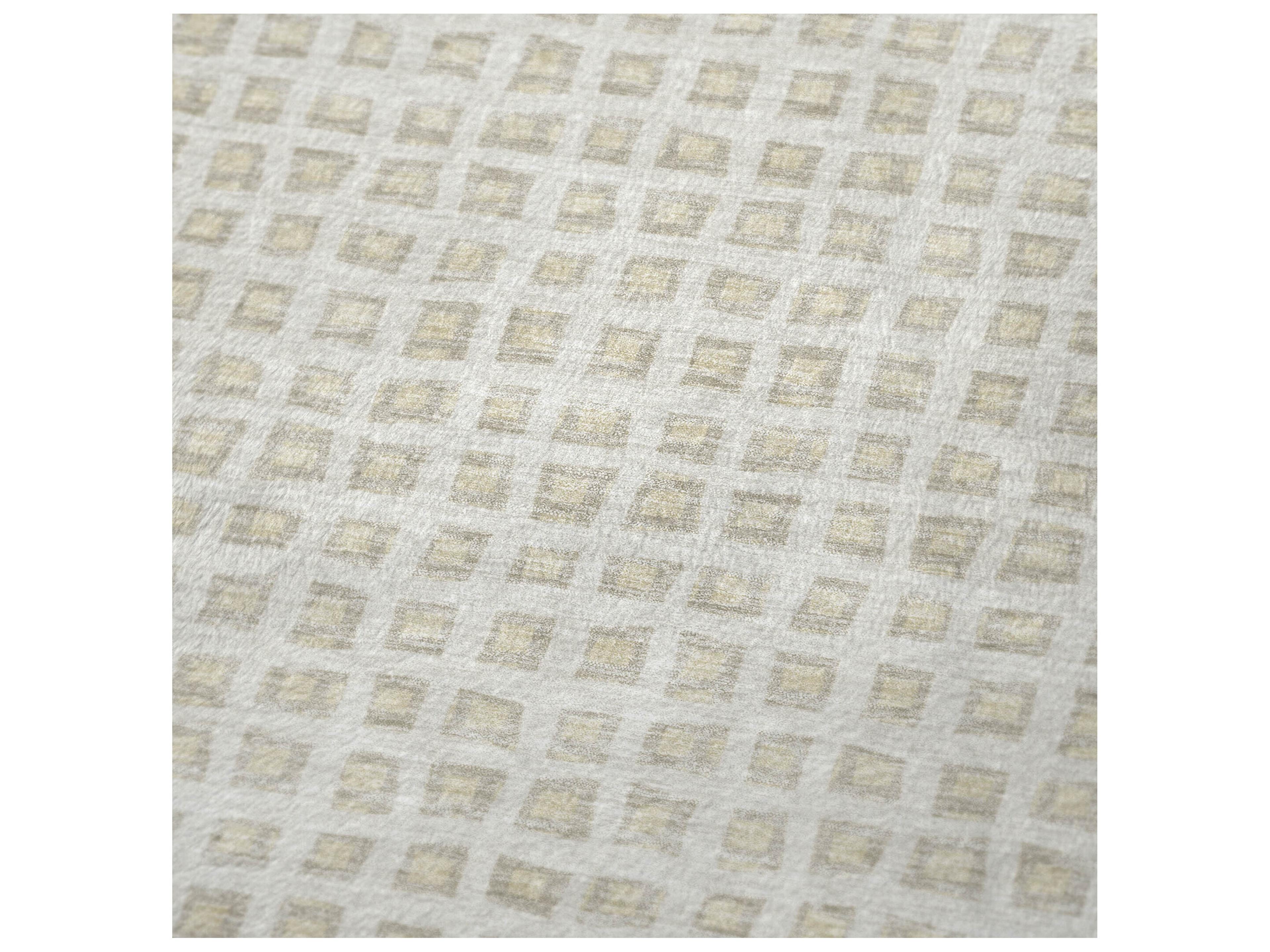 Dalyn Sherpa Ivory Polyester Throw