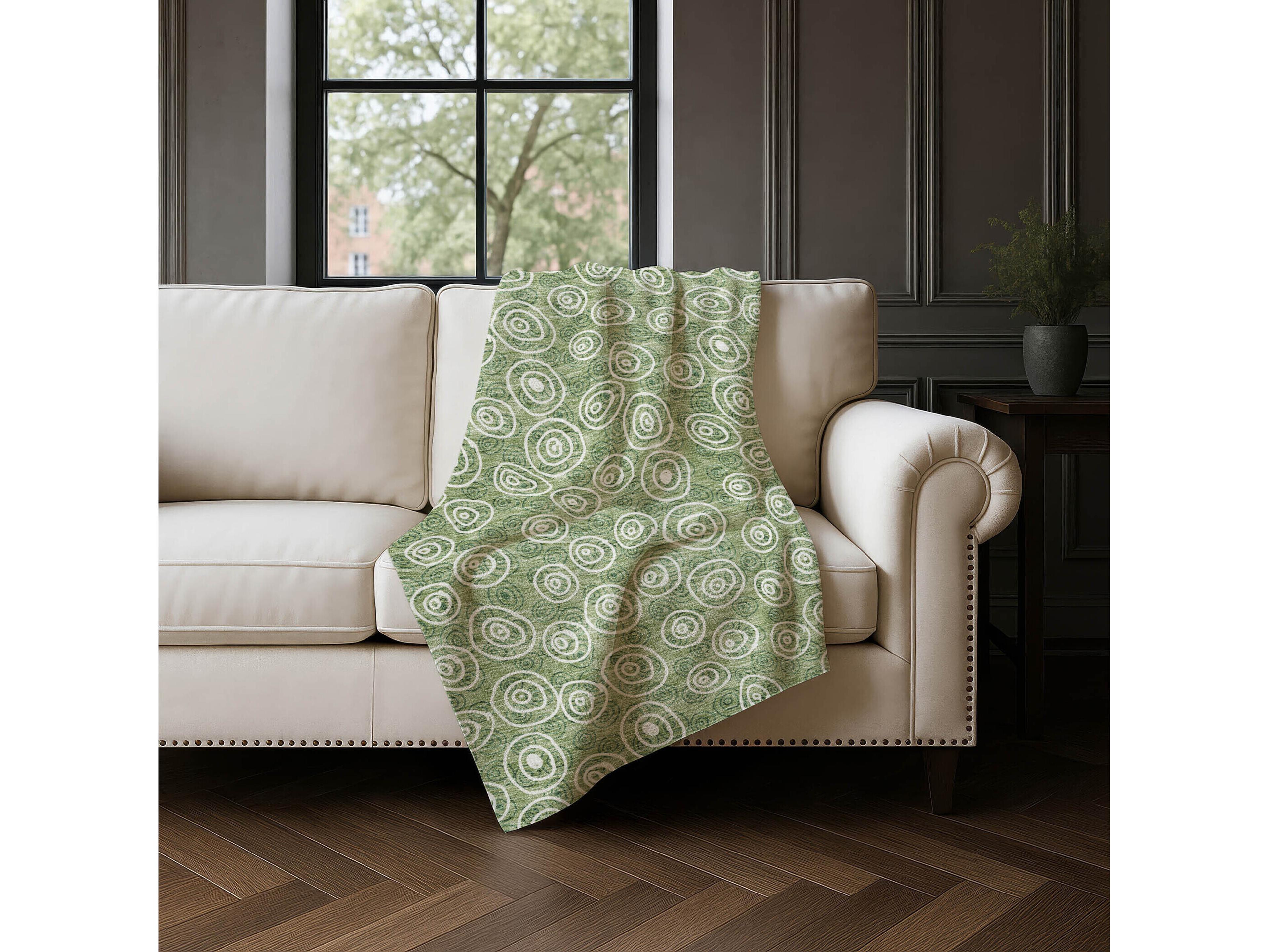 Dalyn Sherpa Green Polyester Throw