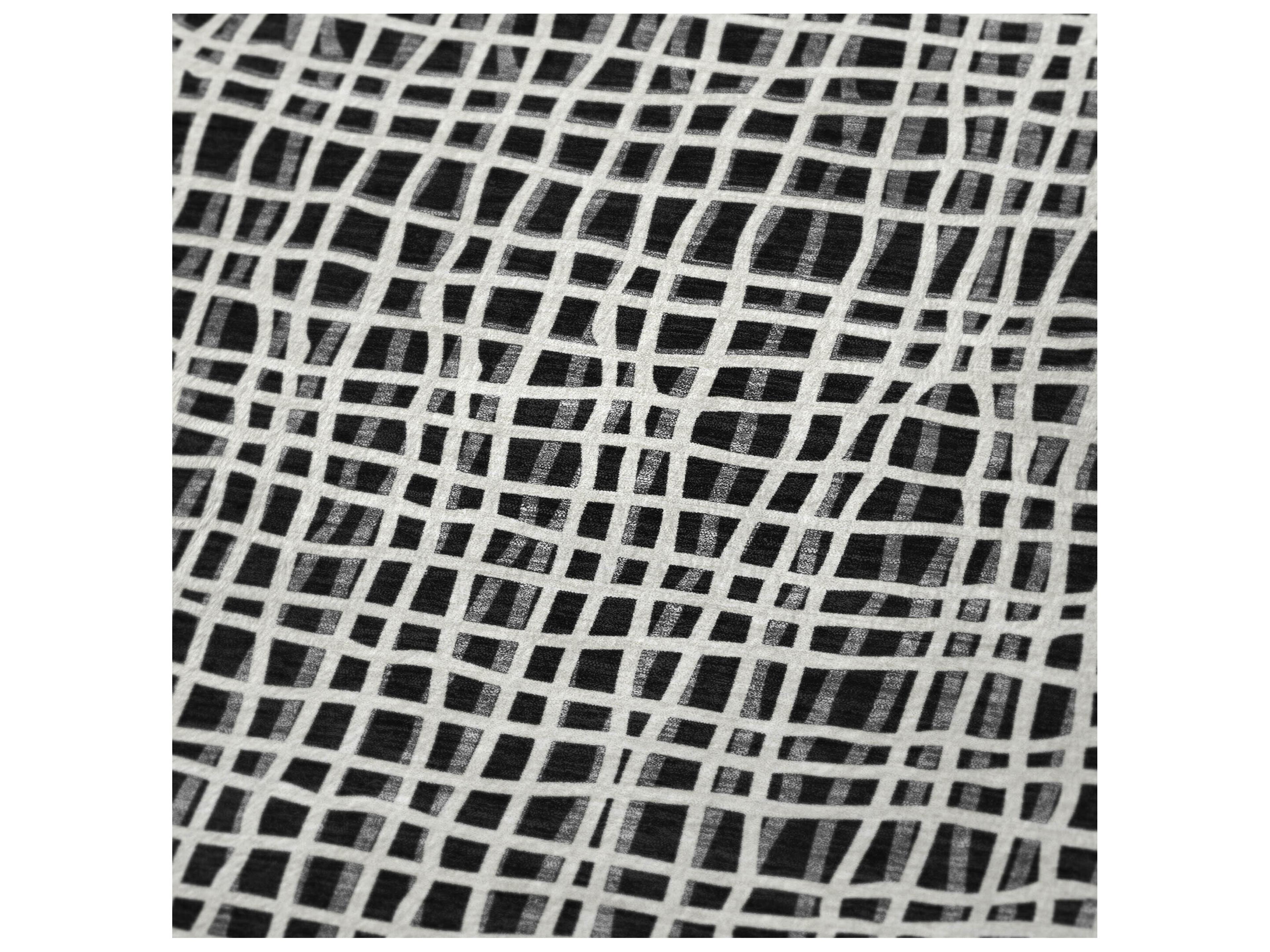 Dalyn Sherpa Black Polyester Throw