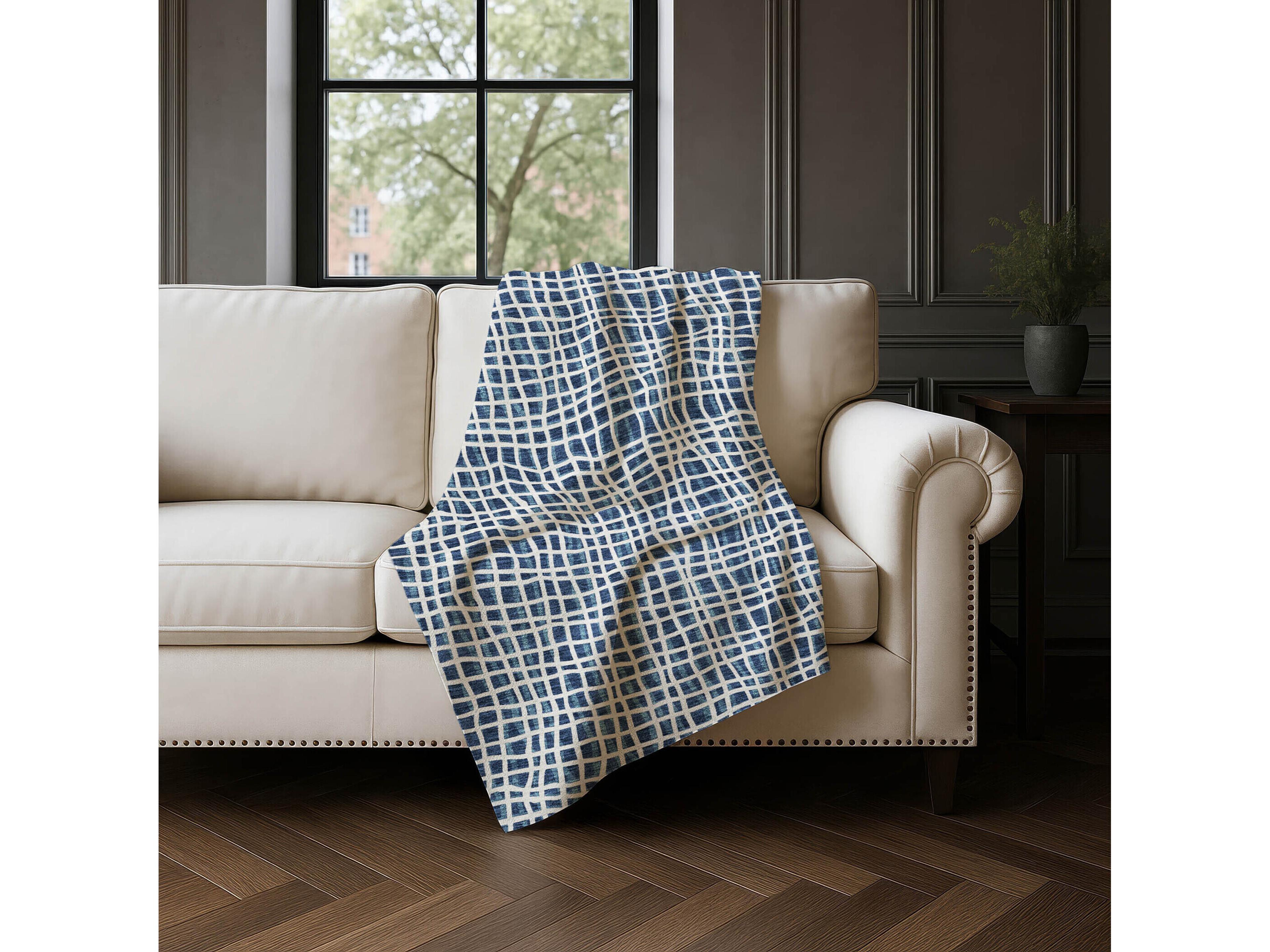 Dalyn Sherpa Blue Polyester Throw