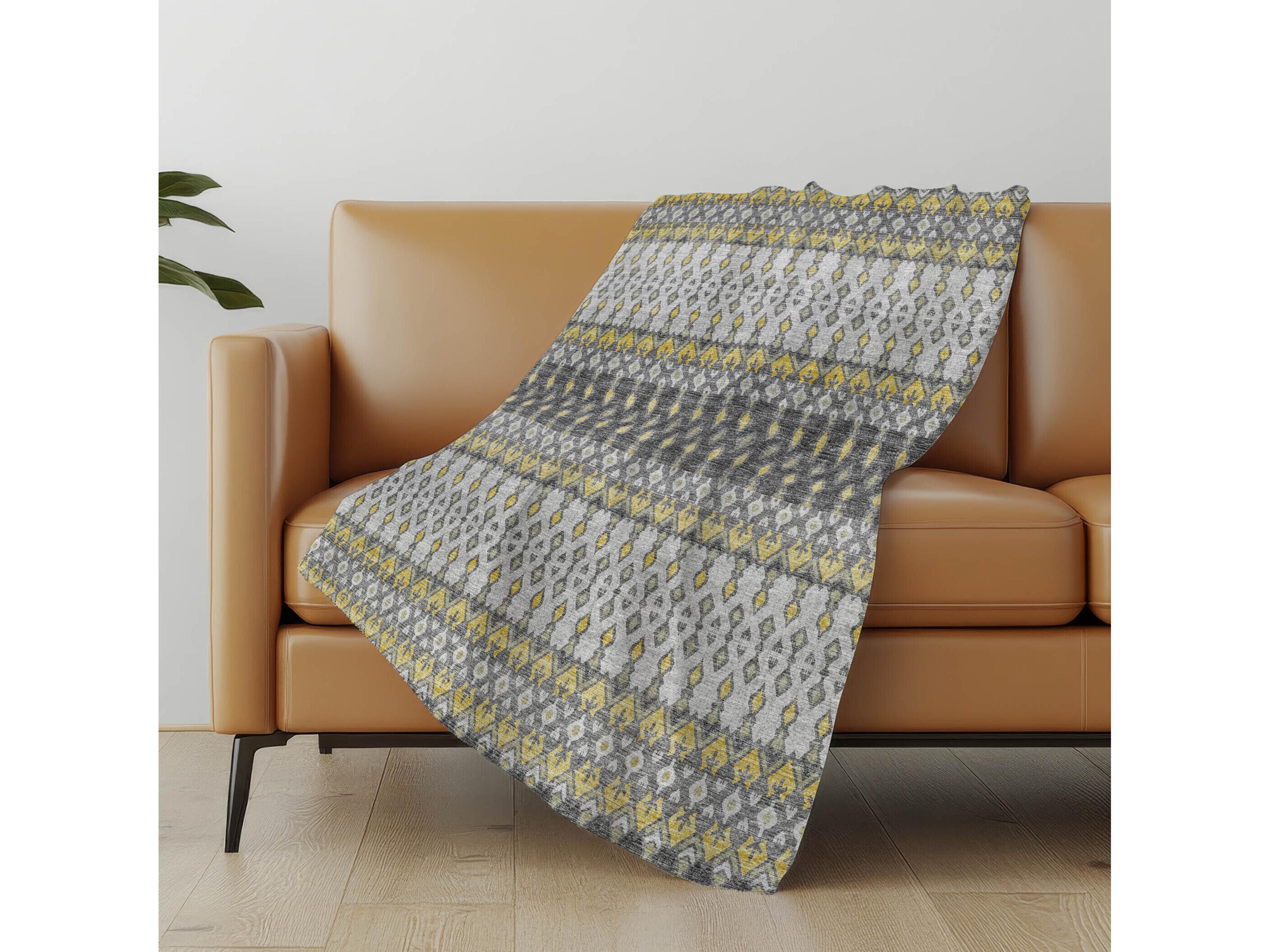 Dalyn Sherpa Yellow Polyester Throw