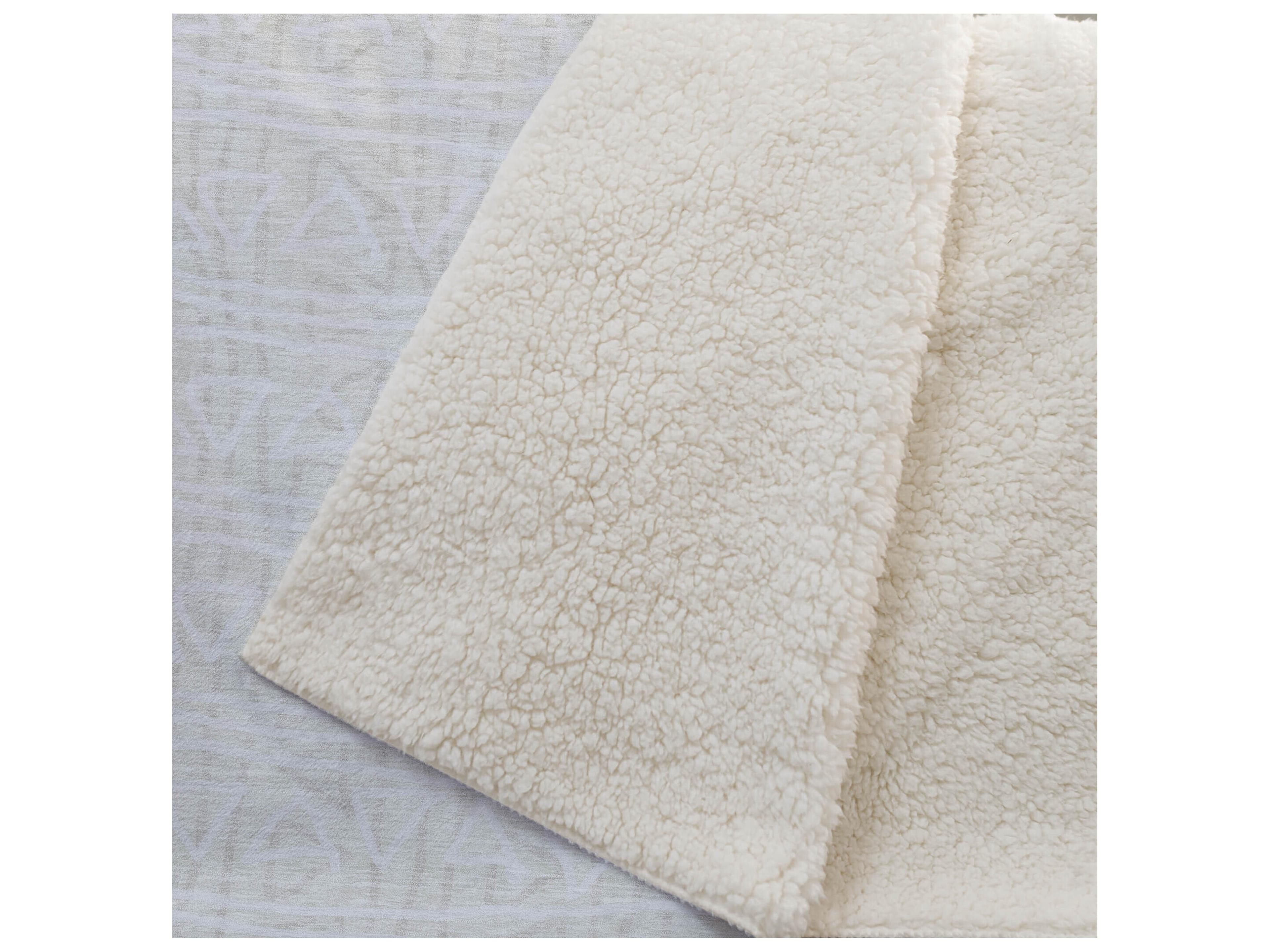 Dalyn Sherpa Ivory Polyester Throw