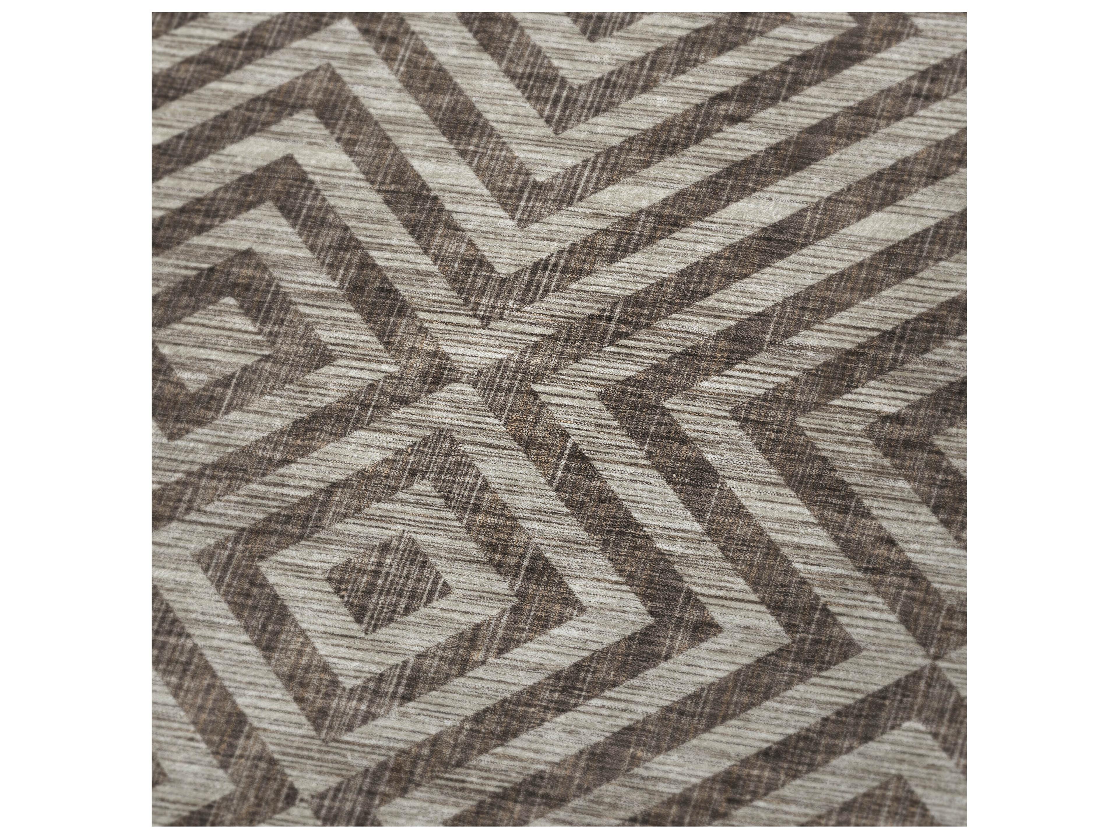 Dalyn Sherpa Brown Polyester Throw