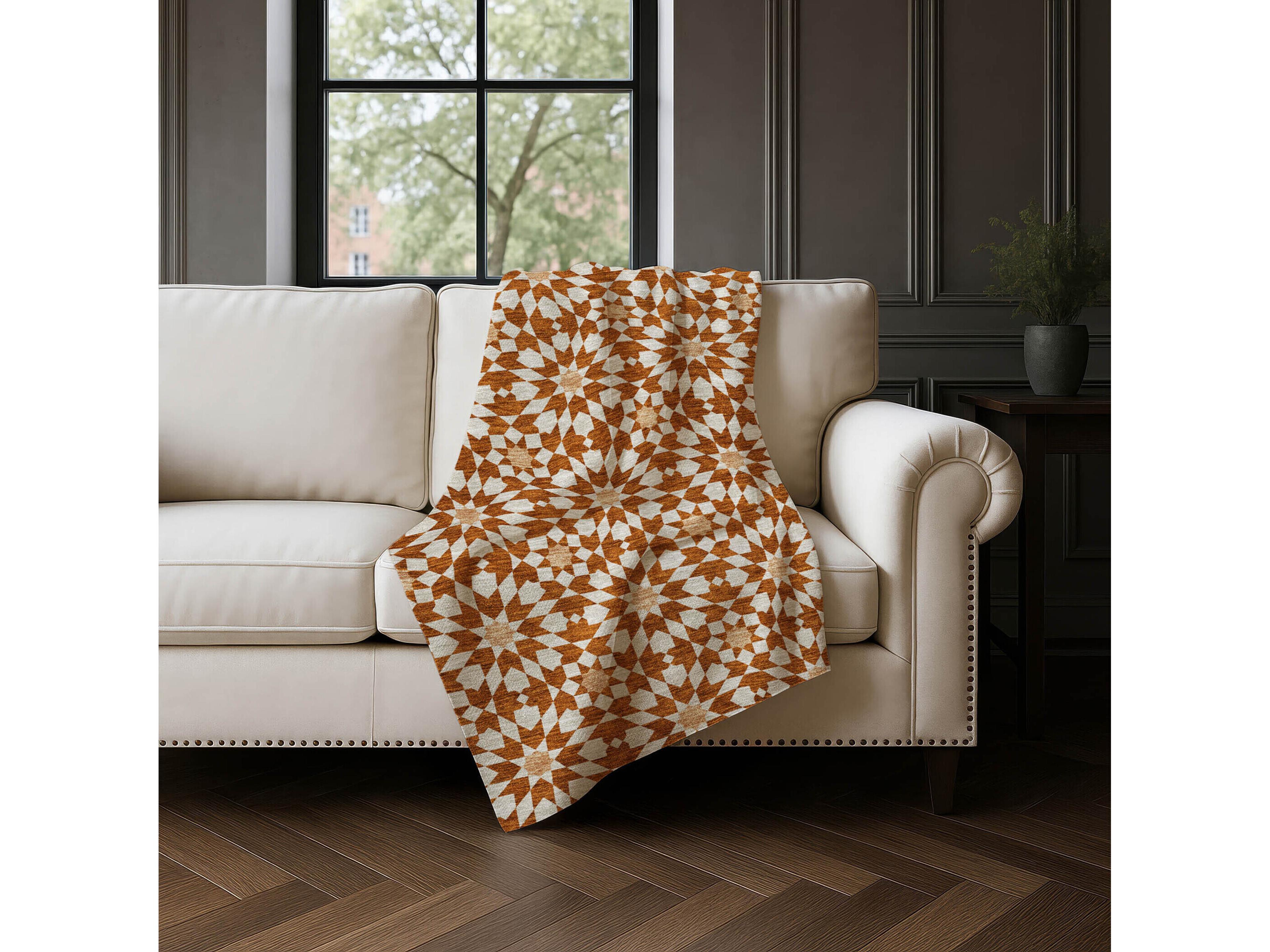 Dalyn Sherpa Orange Polyester Throw