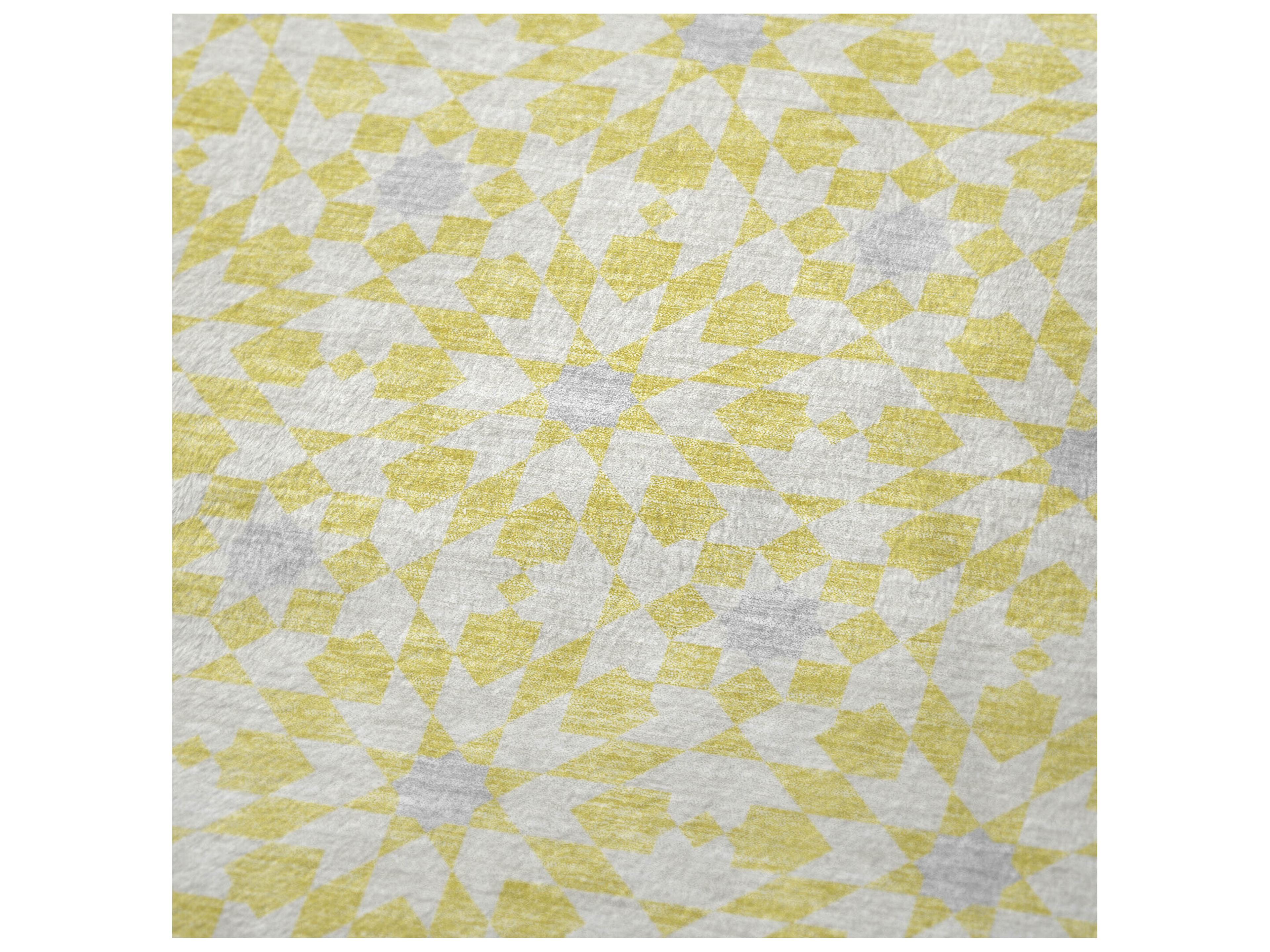 Dalyn Sherpa Gold Polyester Throw