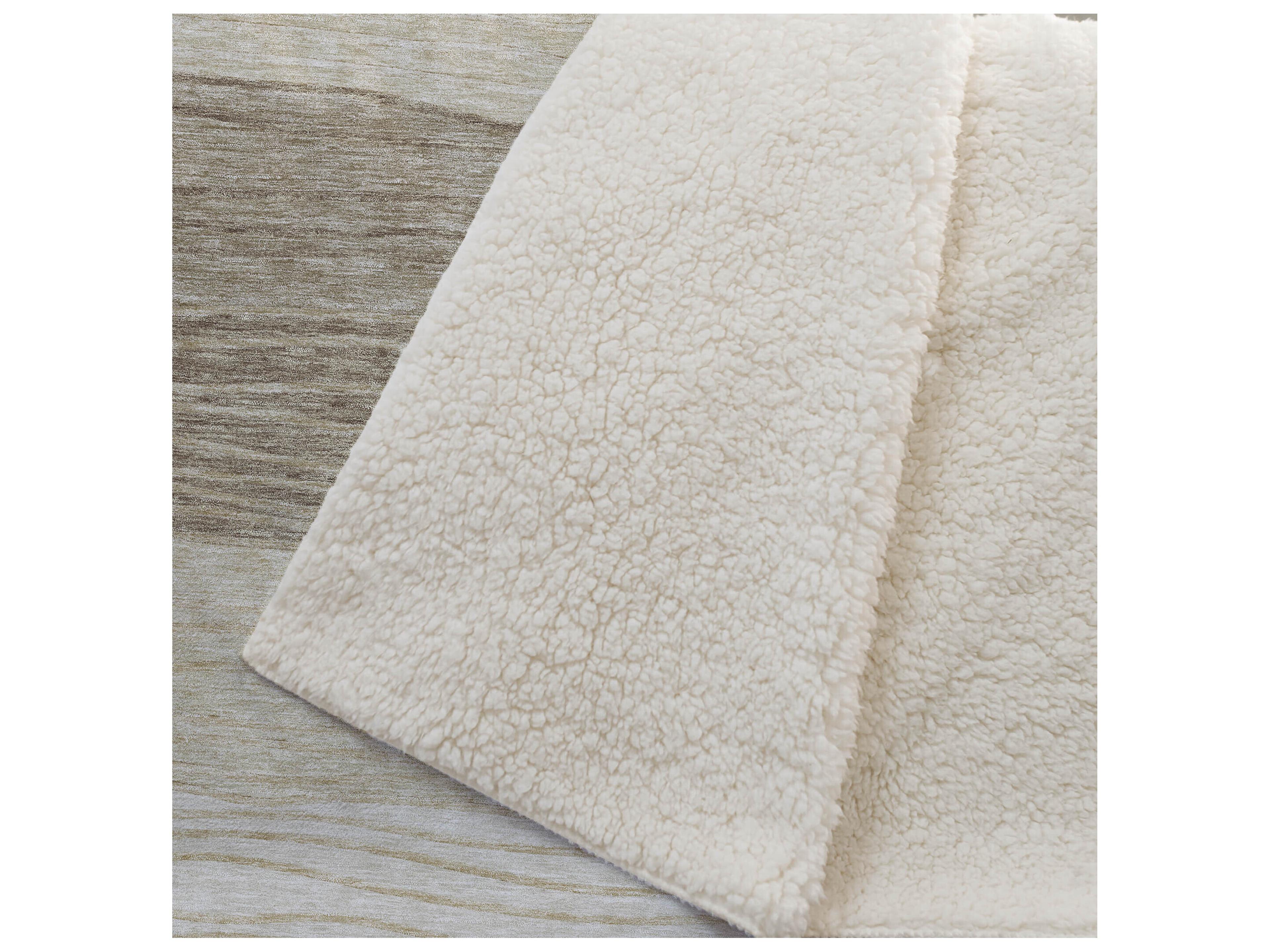 Dalyn Sherpa Brown Polyester Throw