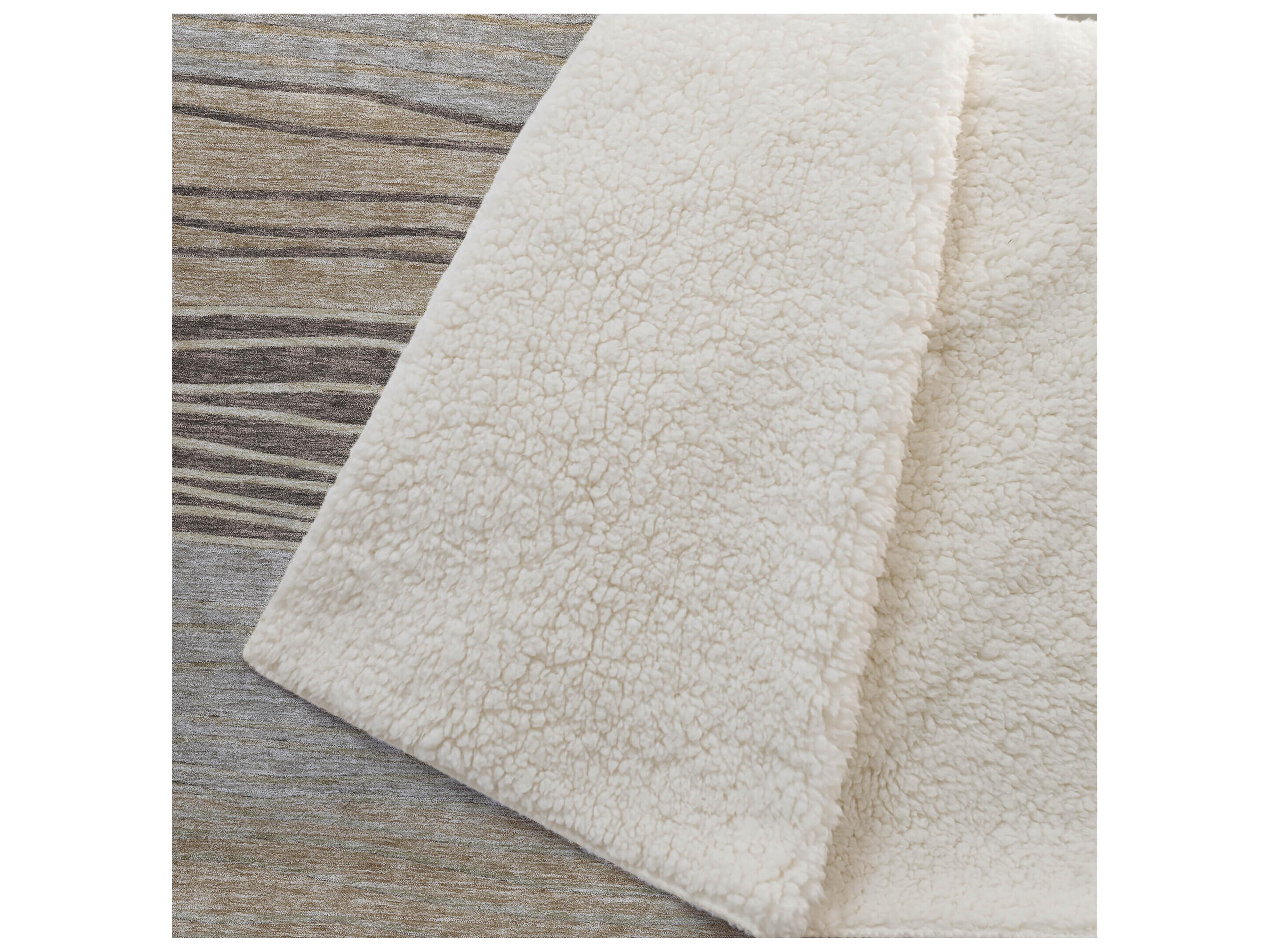 Dalyn Sherpa Brown Polyester Throw