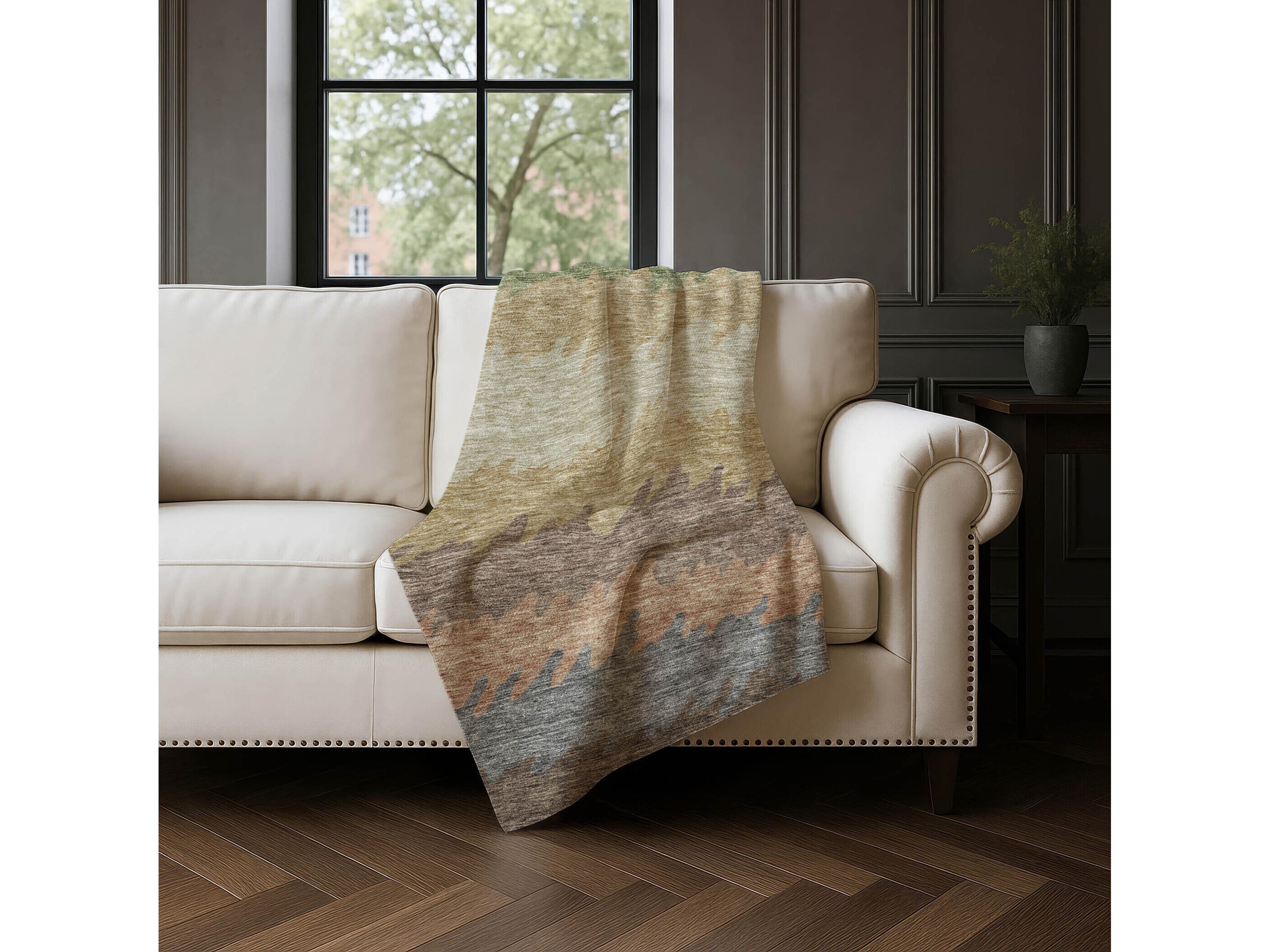 Dalyn Sherpa Brown Polyester Throw