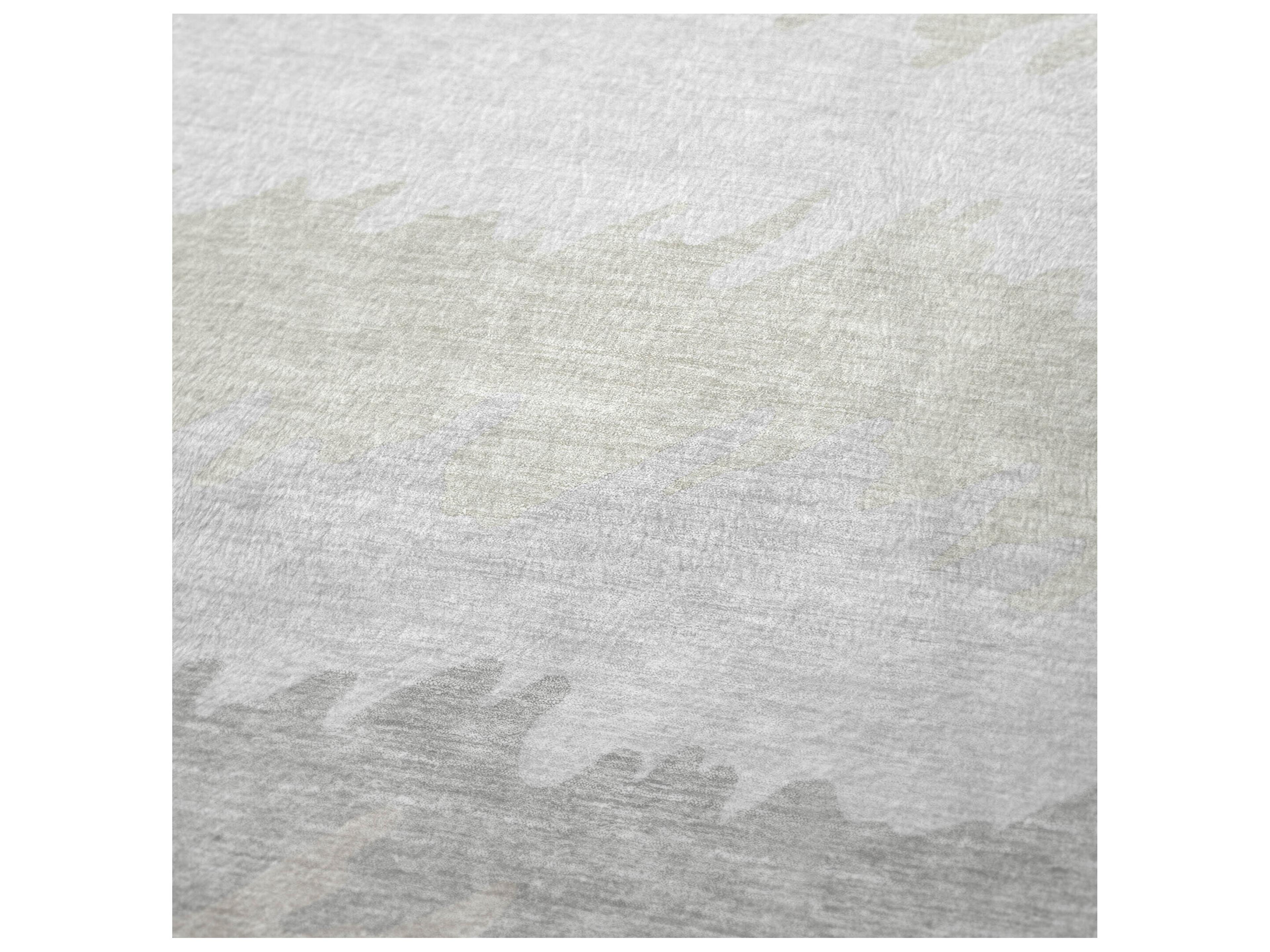 Dalyn Sherpa Ivory Polyester Throw