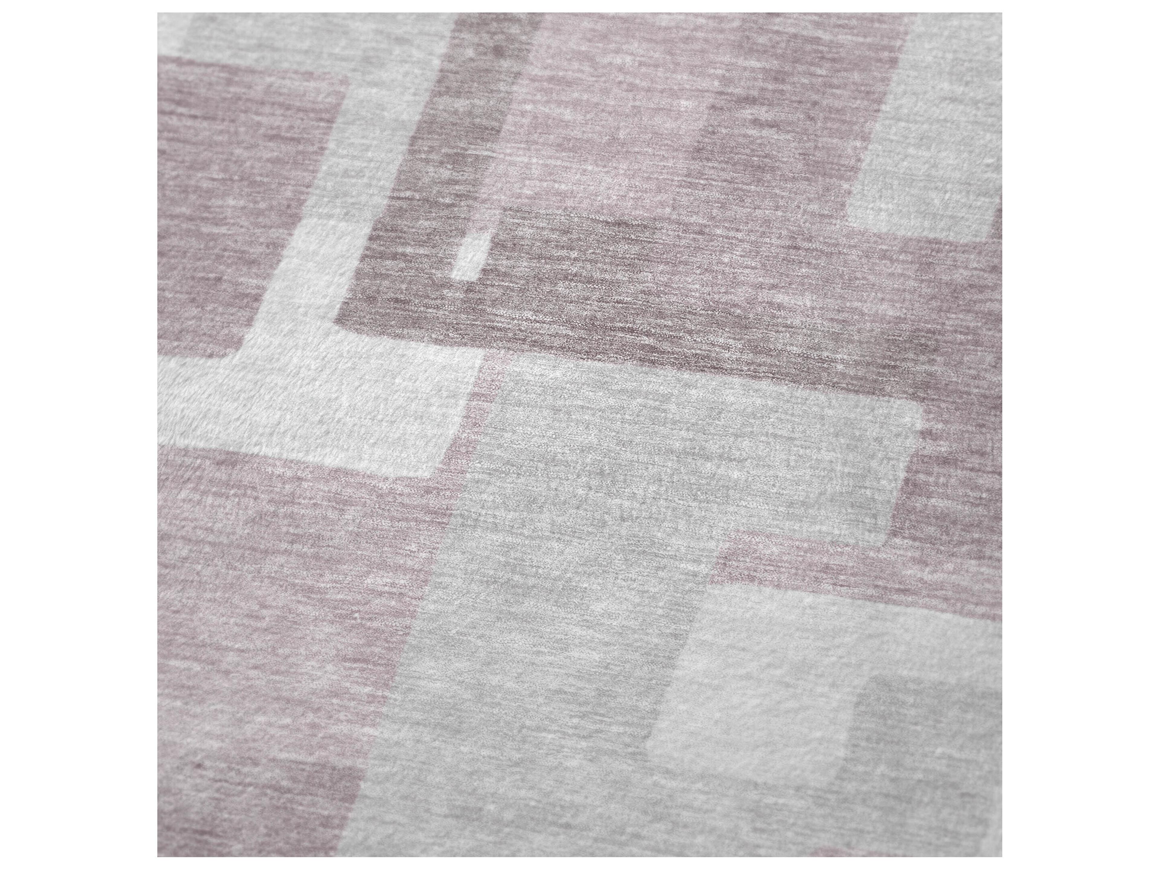 Dalyn Sherpa Pink Polyester Throw