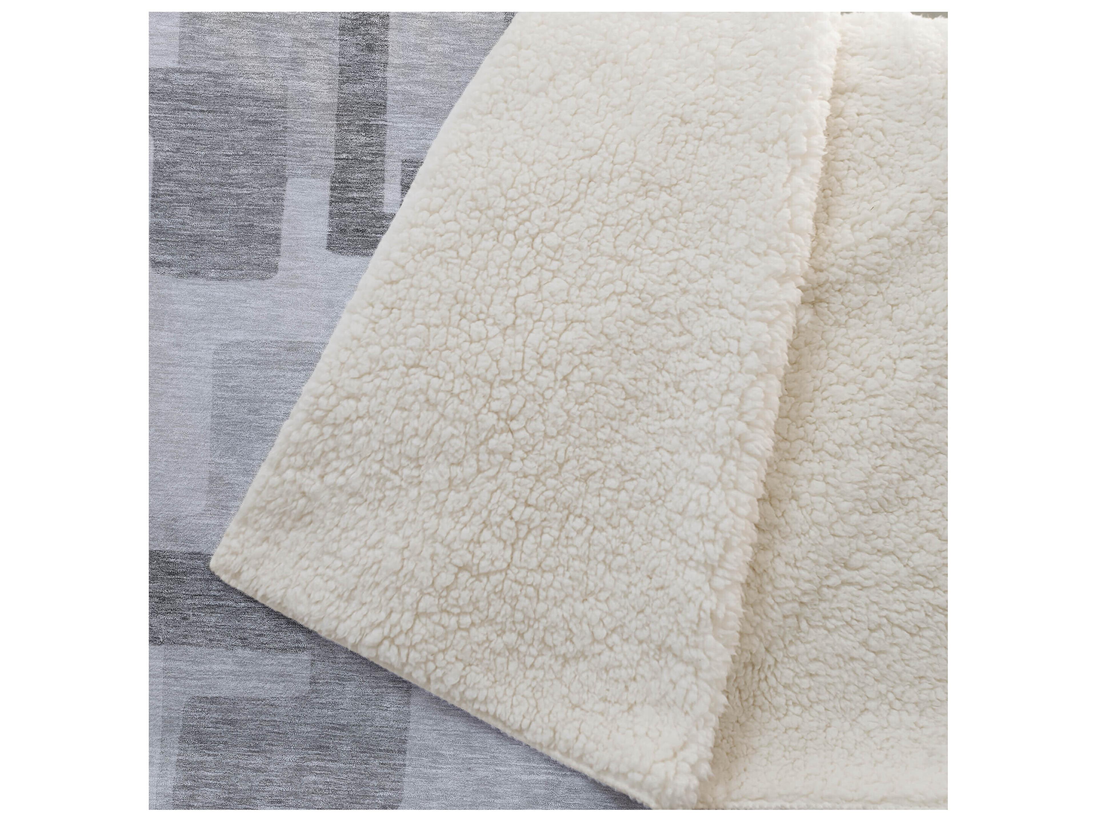 Dalyn Sherpa Gray Polyester Throw