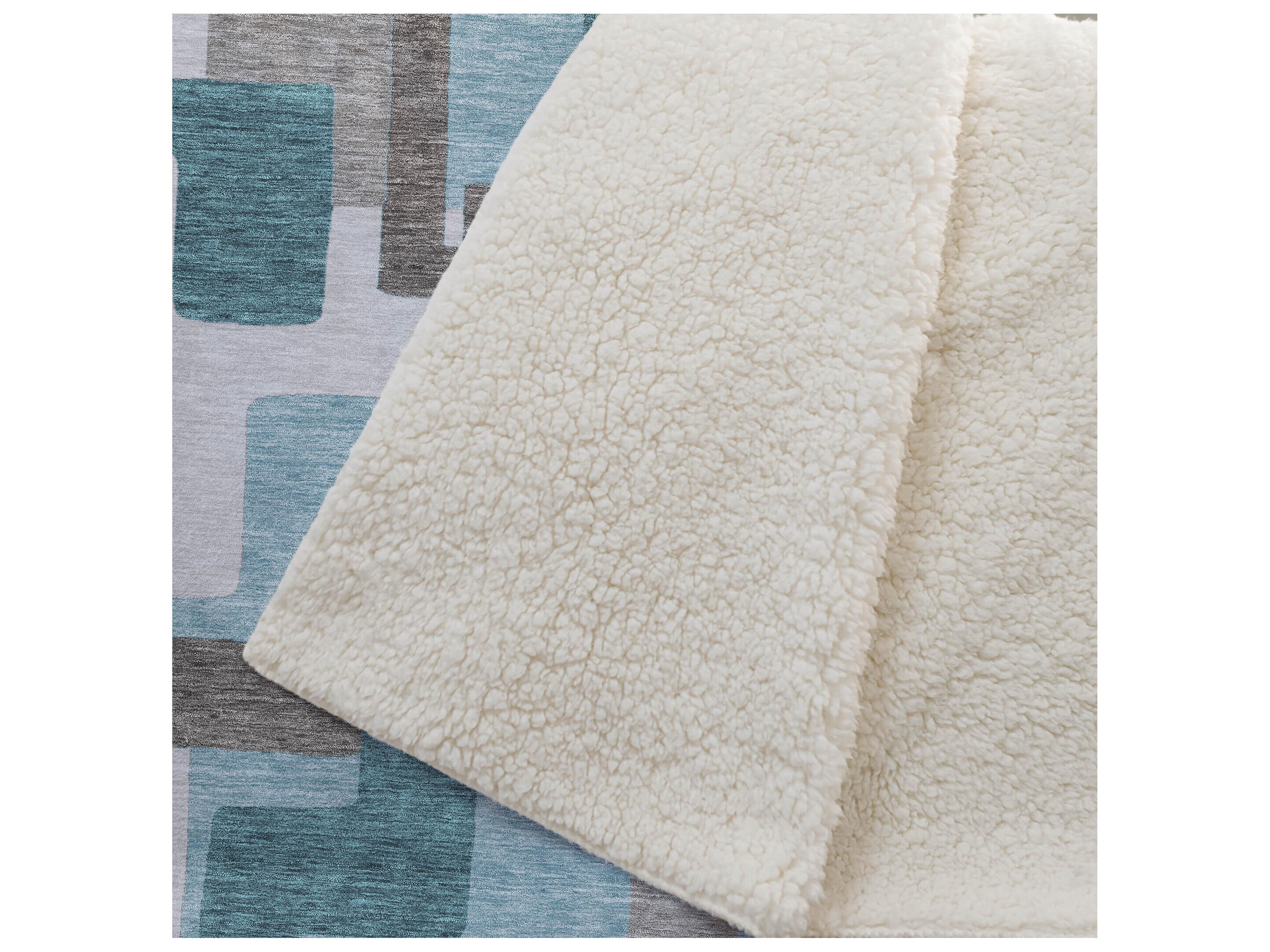 Dalyn Sherpa Teal Polyester Throw