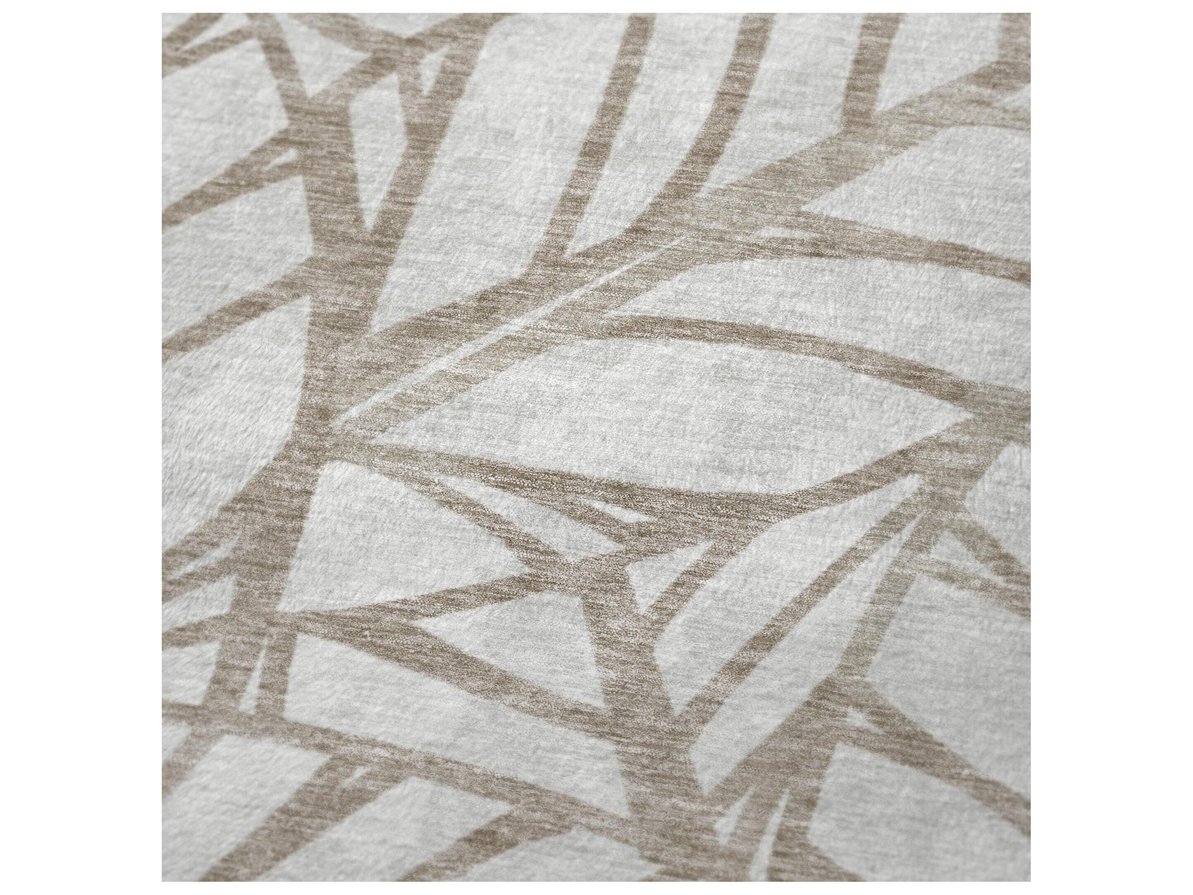 Dalyn Sherpa Brown Polyester Throw