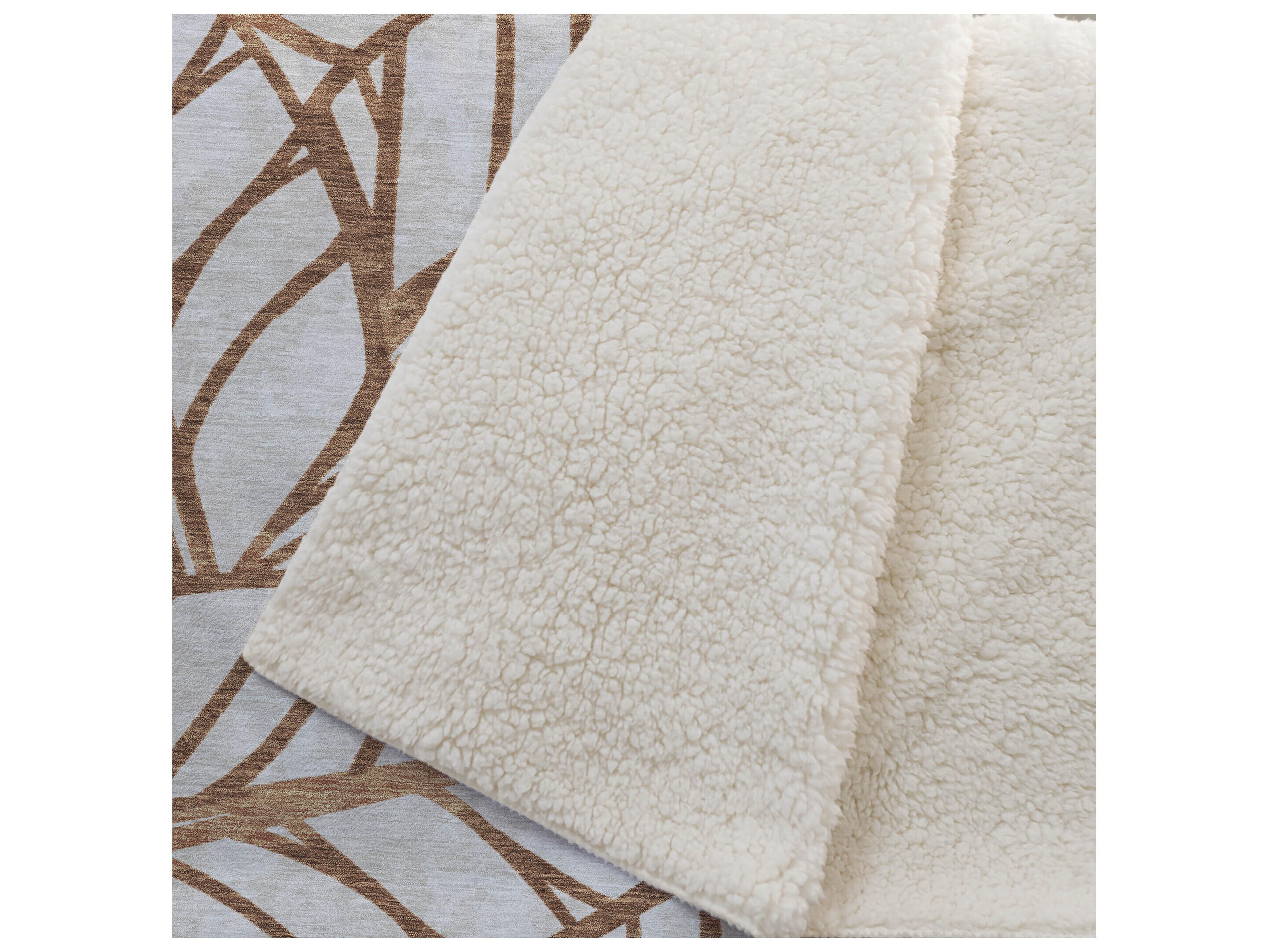 Dalyn Sherpa Orange Polyester Throw