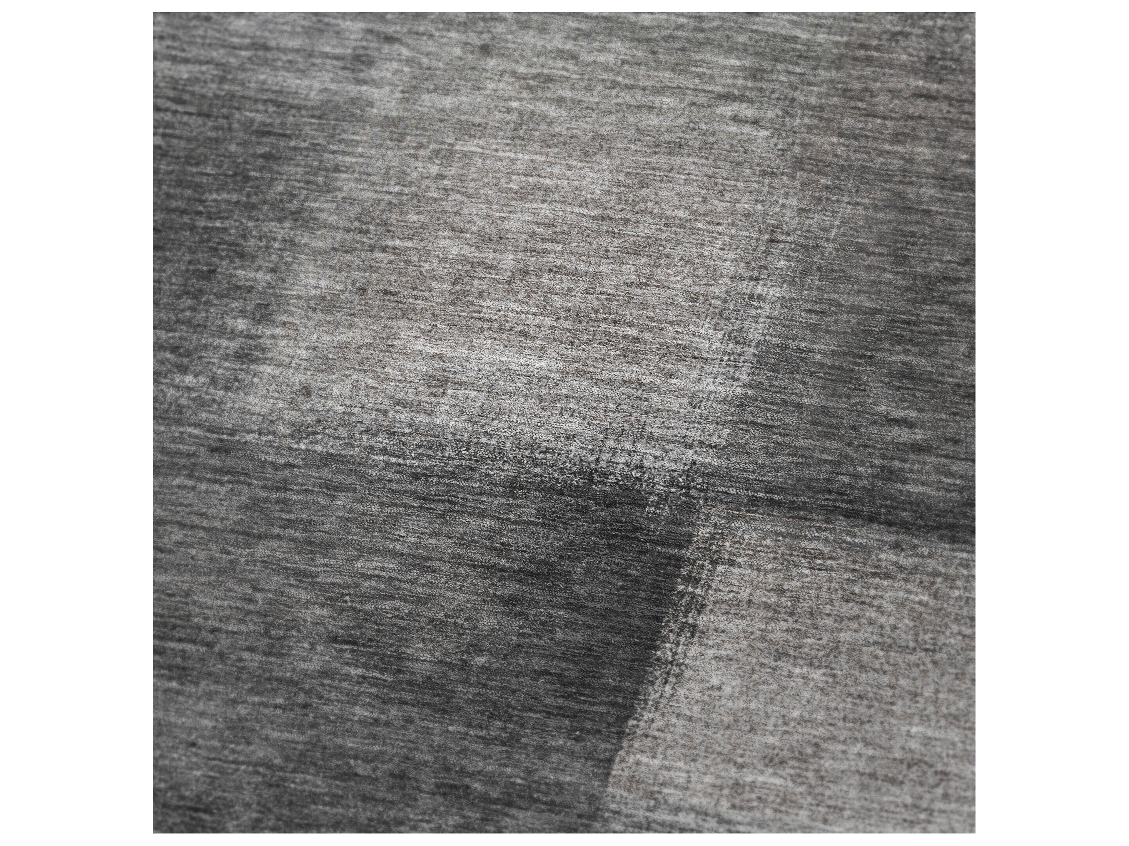 Dalyn Sherpa Gray Polyester Throw