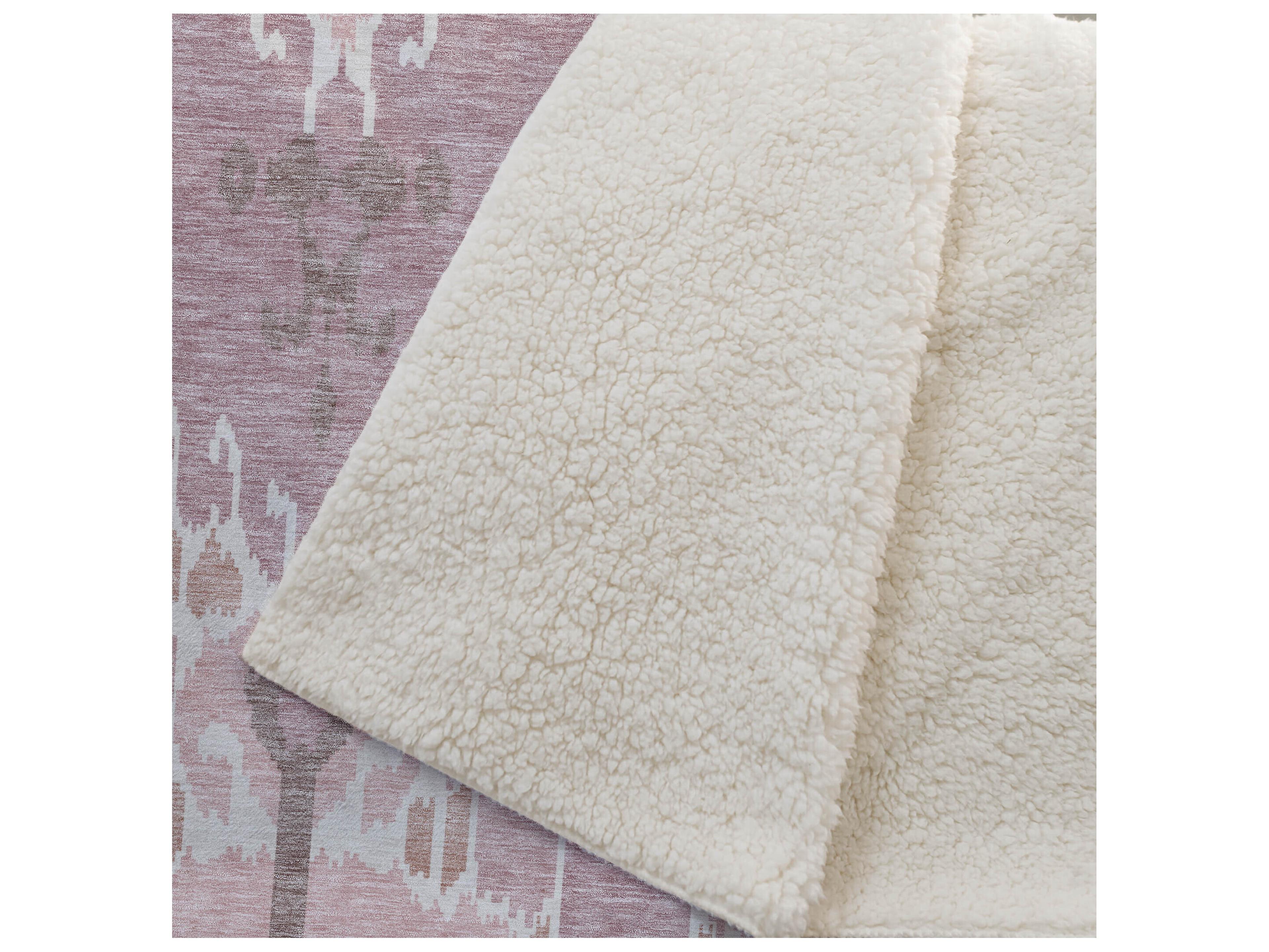 Dalyn Sherpa Pink Polyester Throw