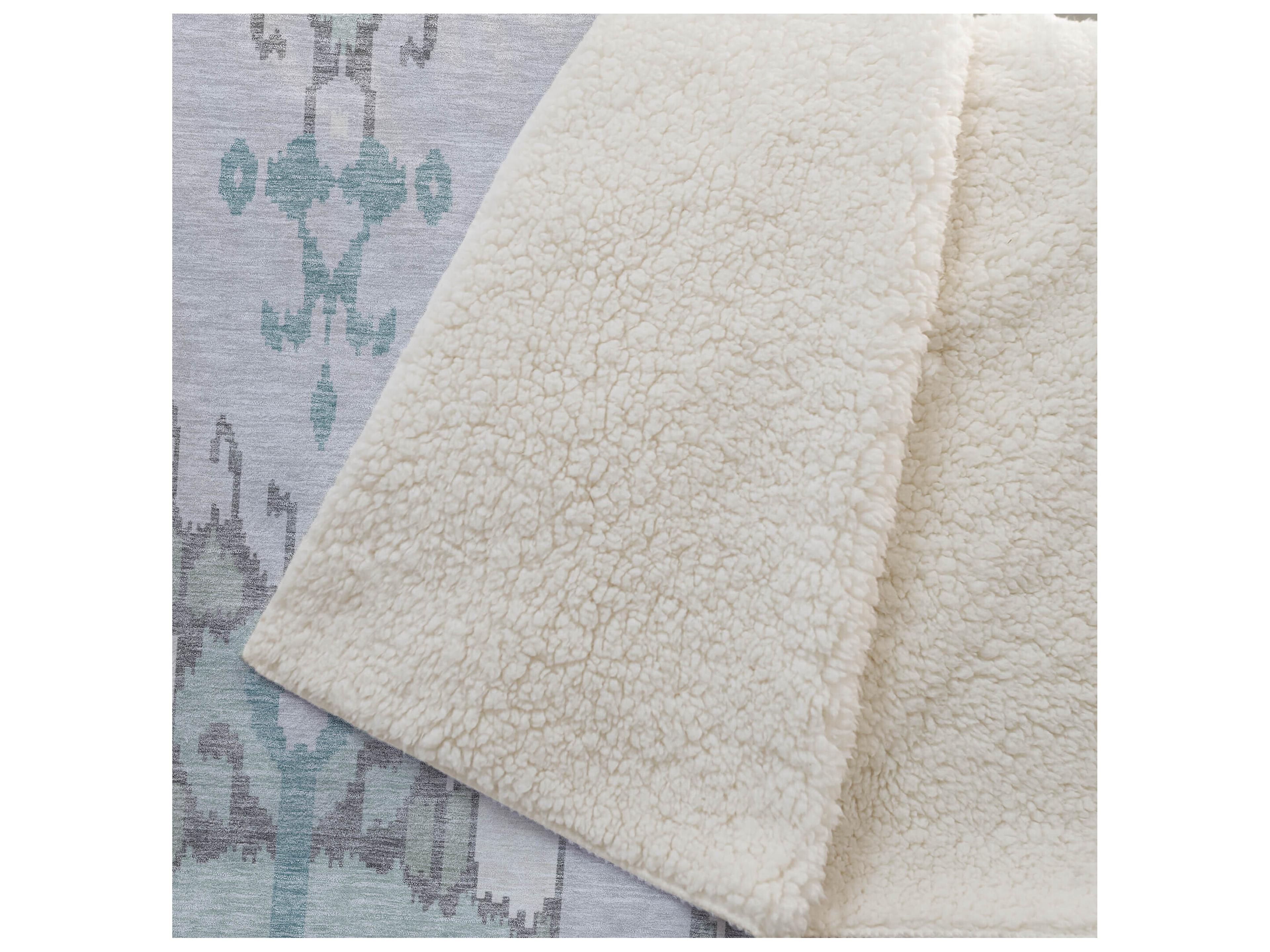 Dalyn Sherpa Green Polyester Throw