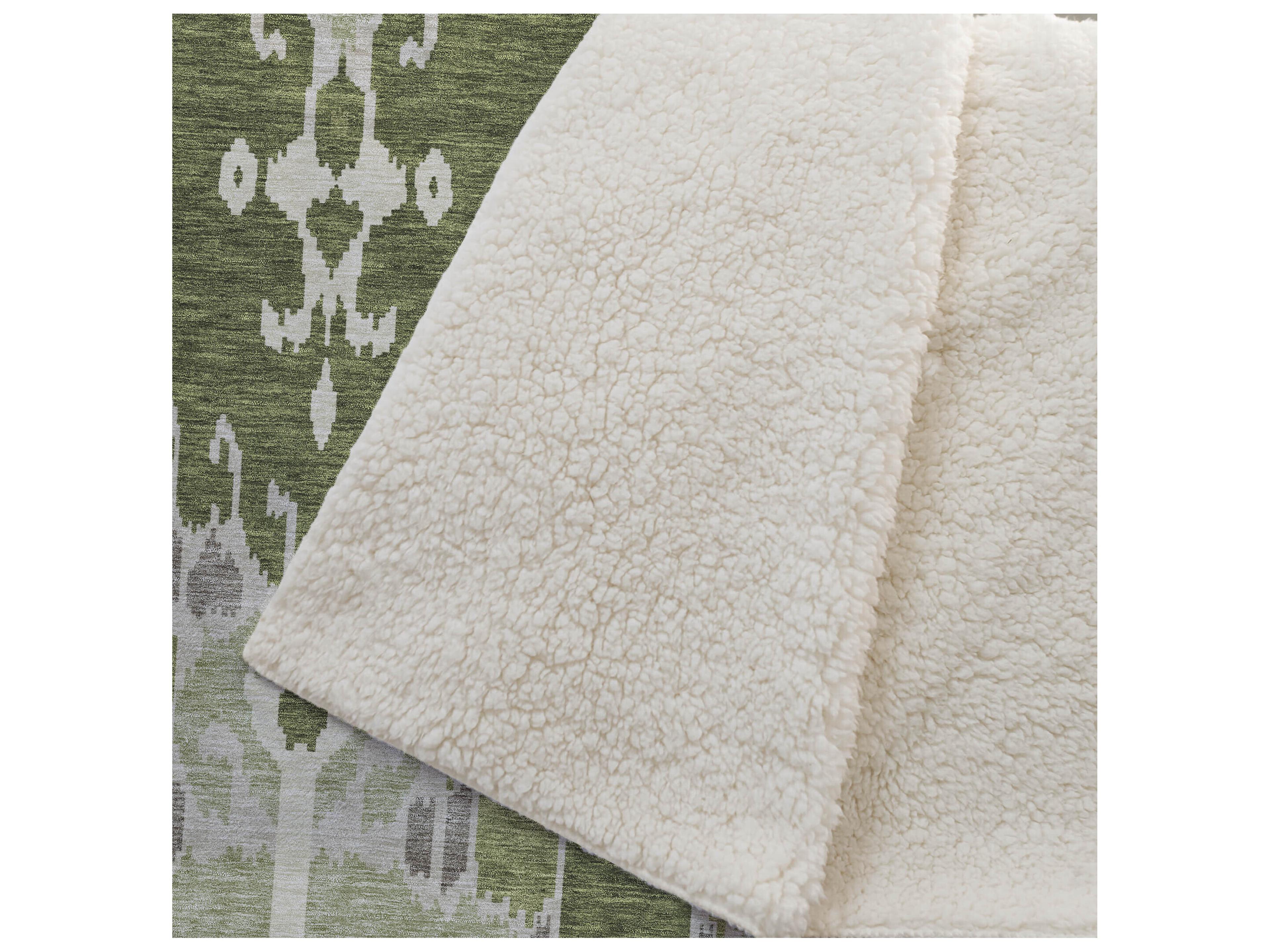 Dalyn Sherpa Green Polyester Throw