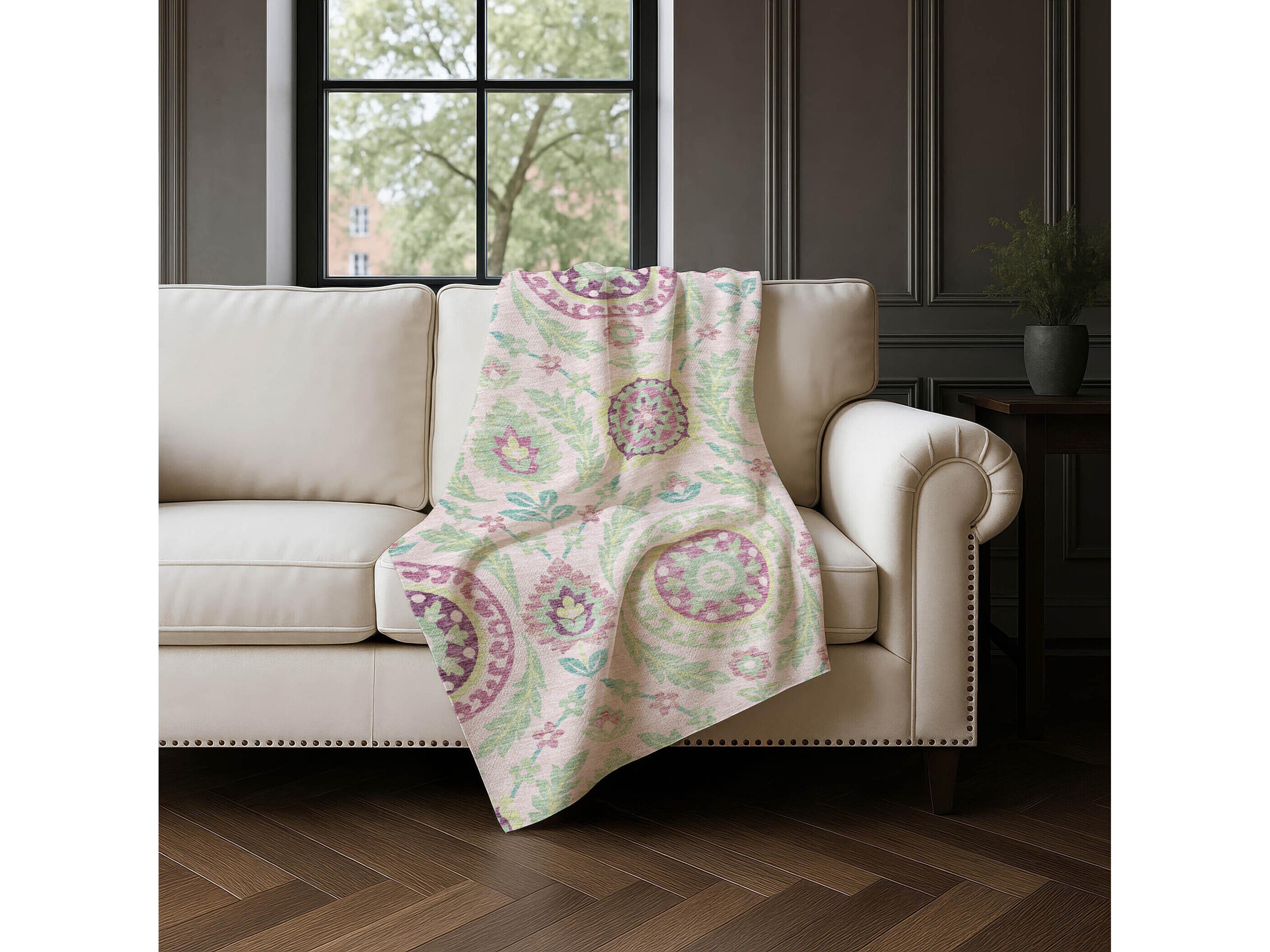 Dalyn Sherpa Pink Polyester Throw