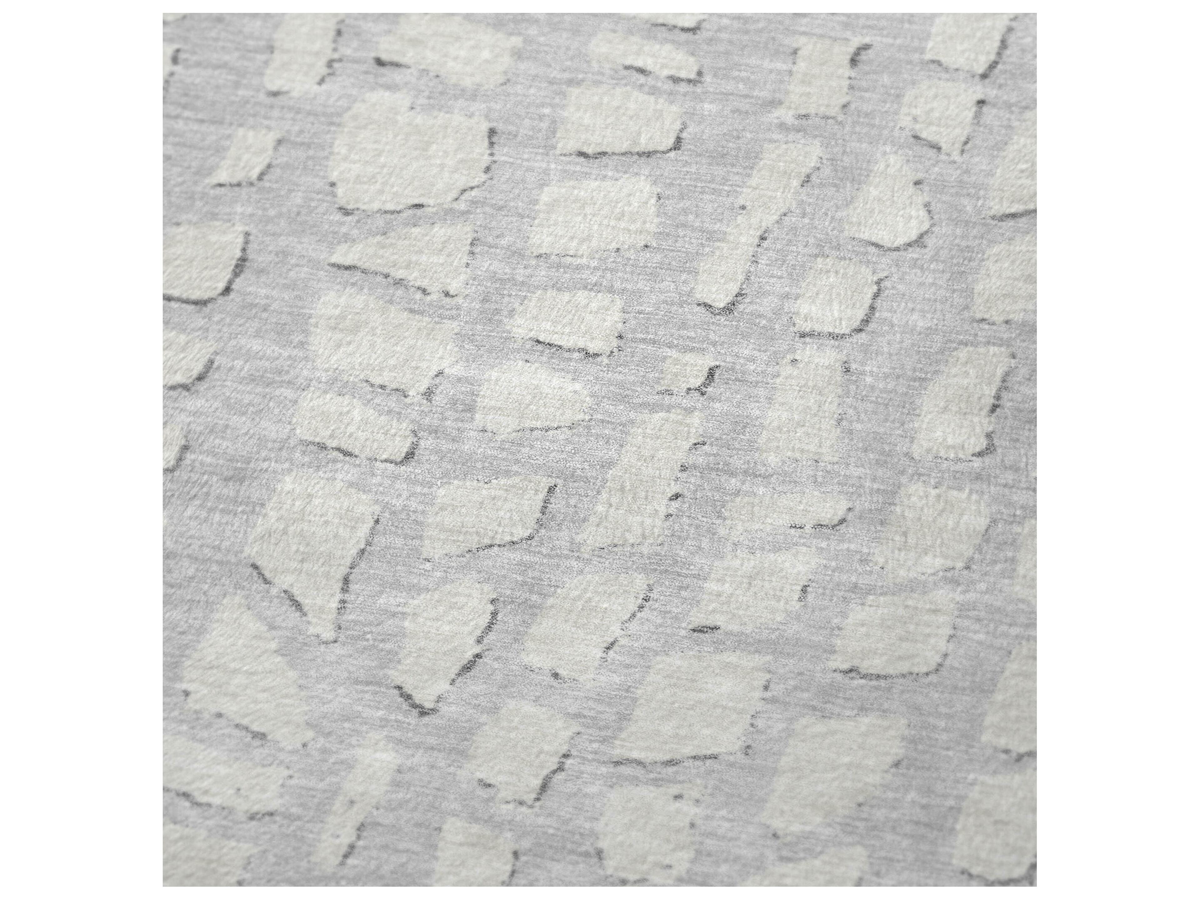 Dalyn Sherpa Gray Polyester Throw