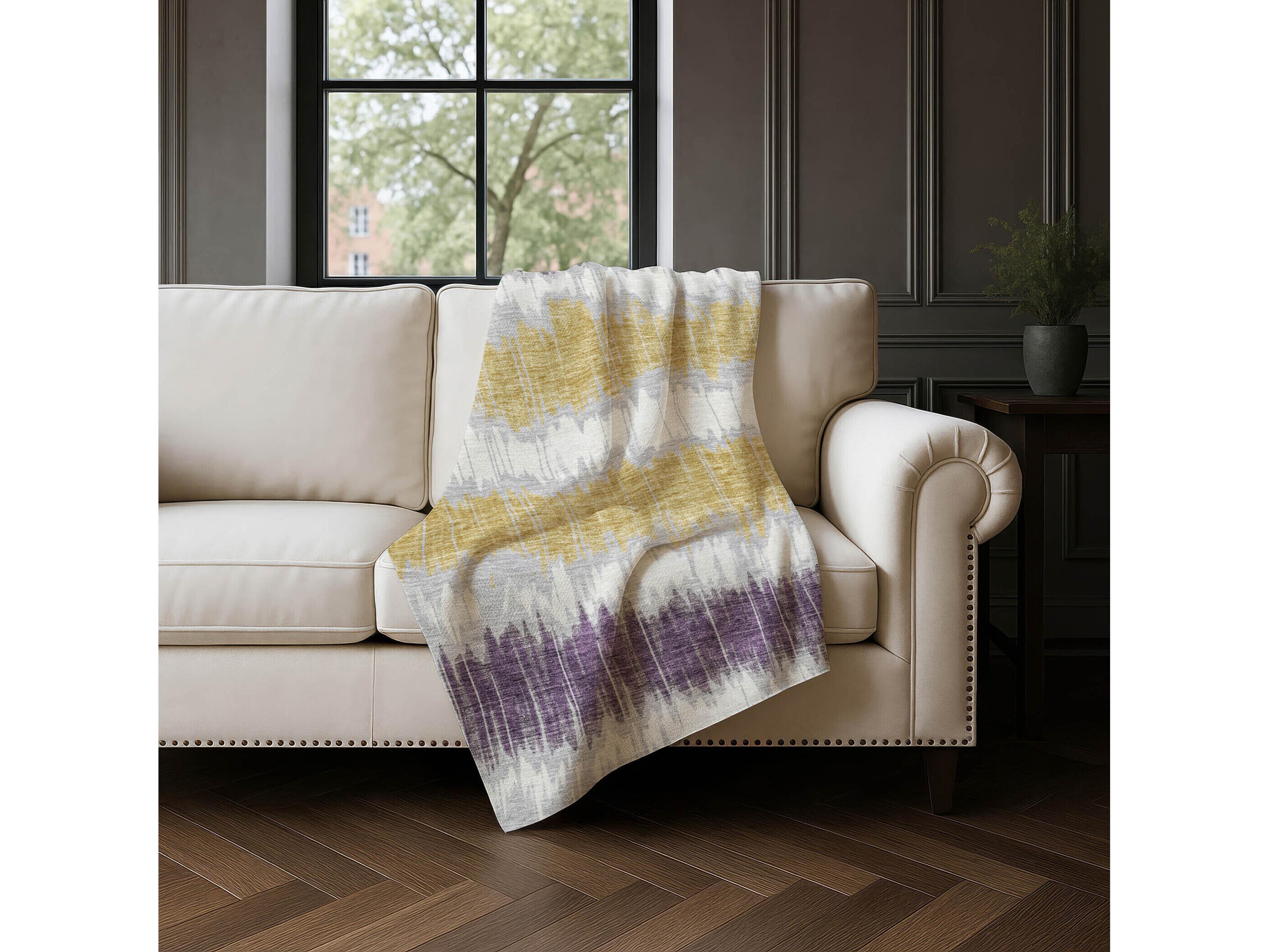Dalyn Sherpa Gray Polyester Throw