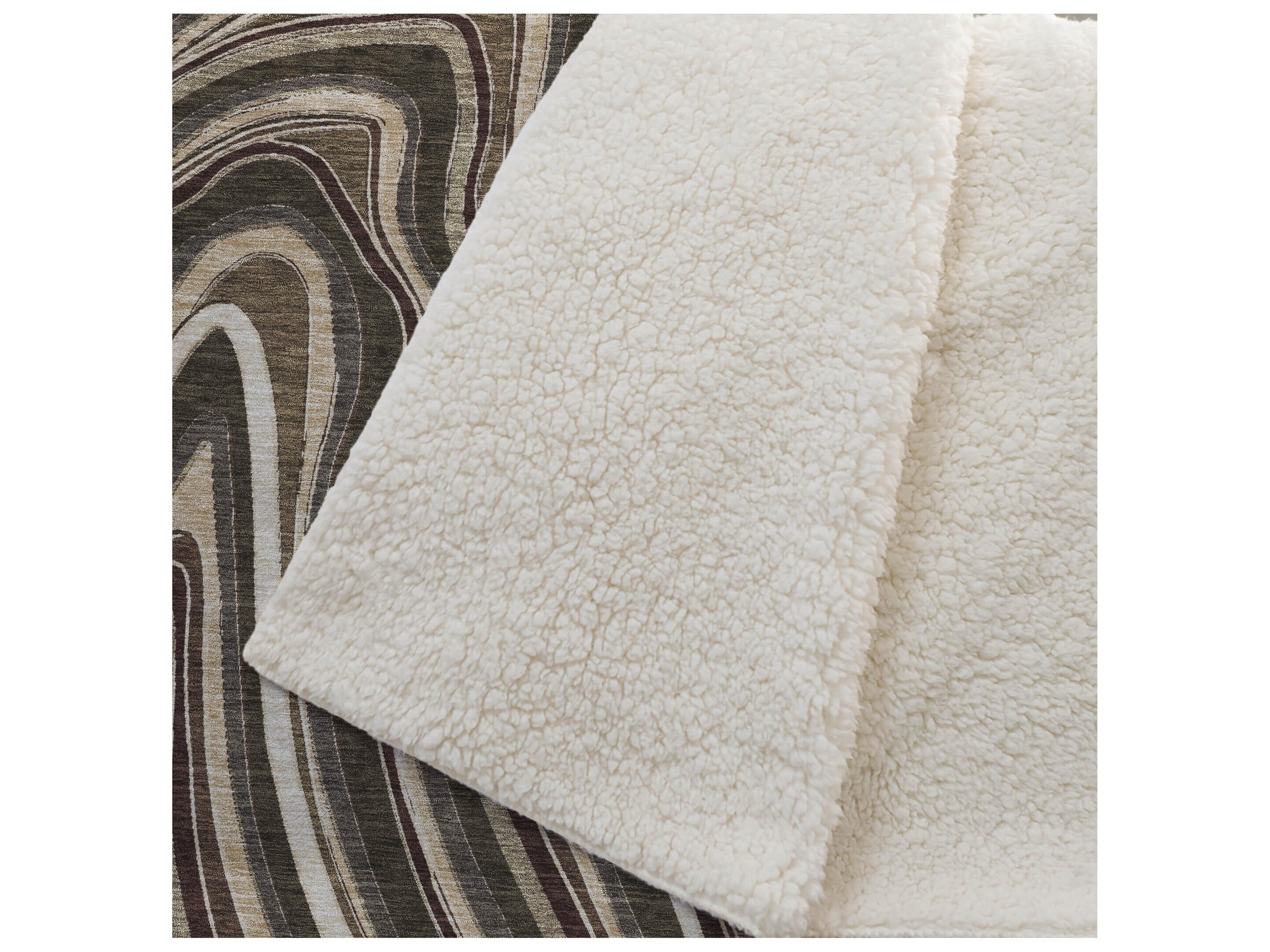 Dalyn Sherpa Brown Polyester Throw