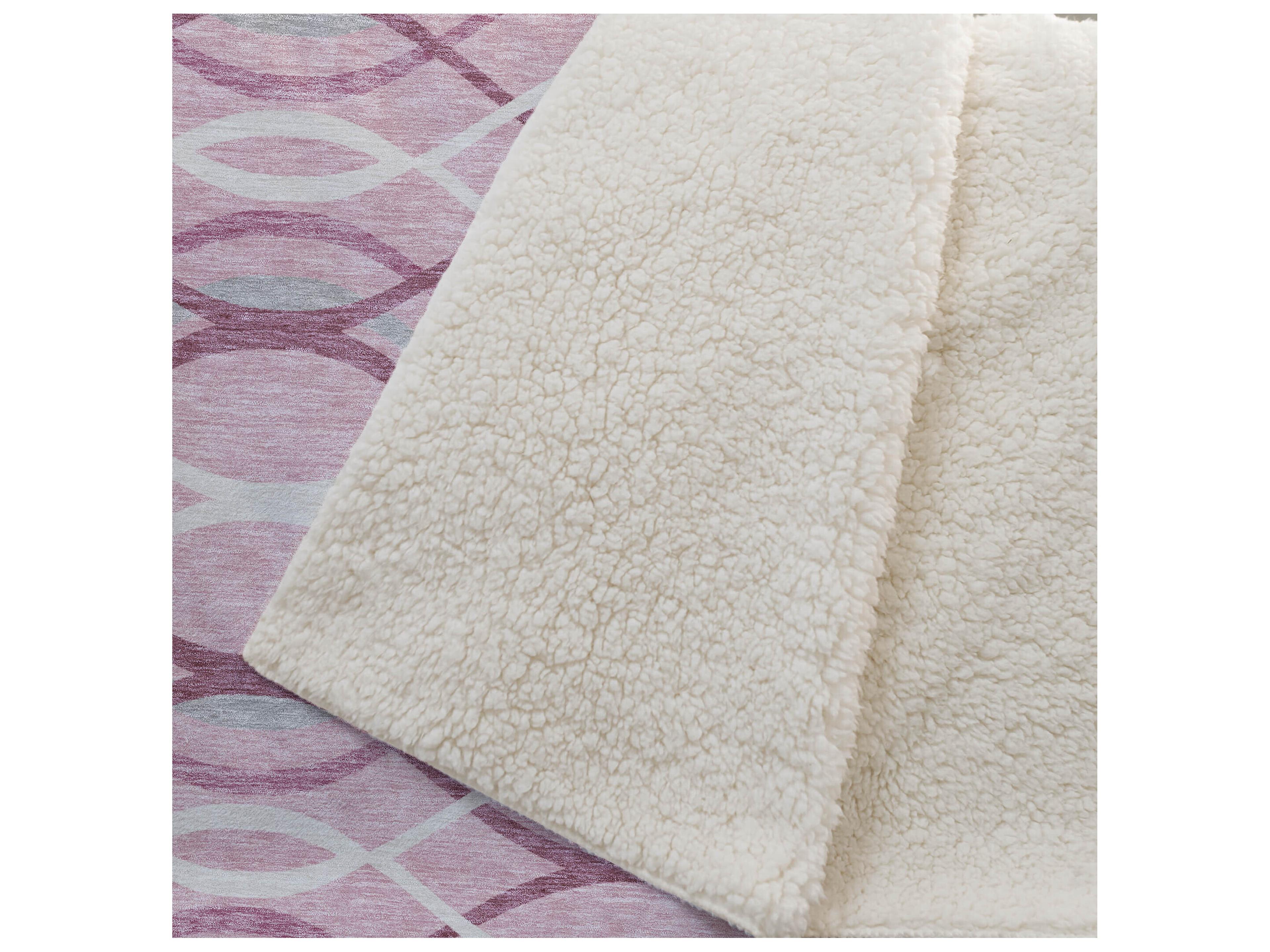 Dalyn Sherpa Pink Polyester Throw
