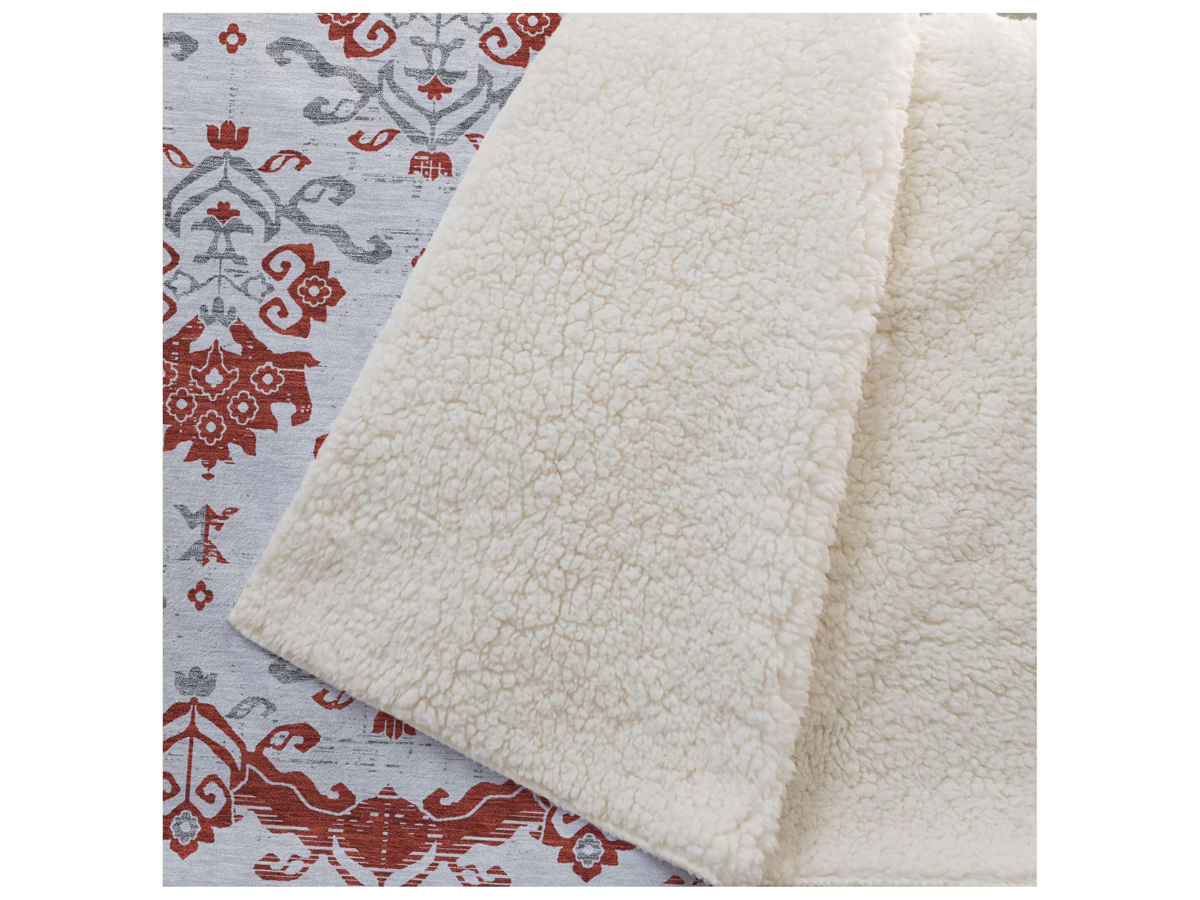 Dalyn Sherpa Red Polyester Throw