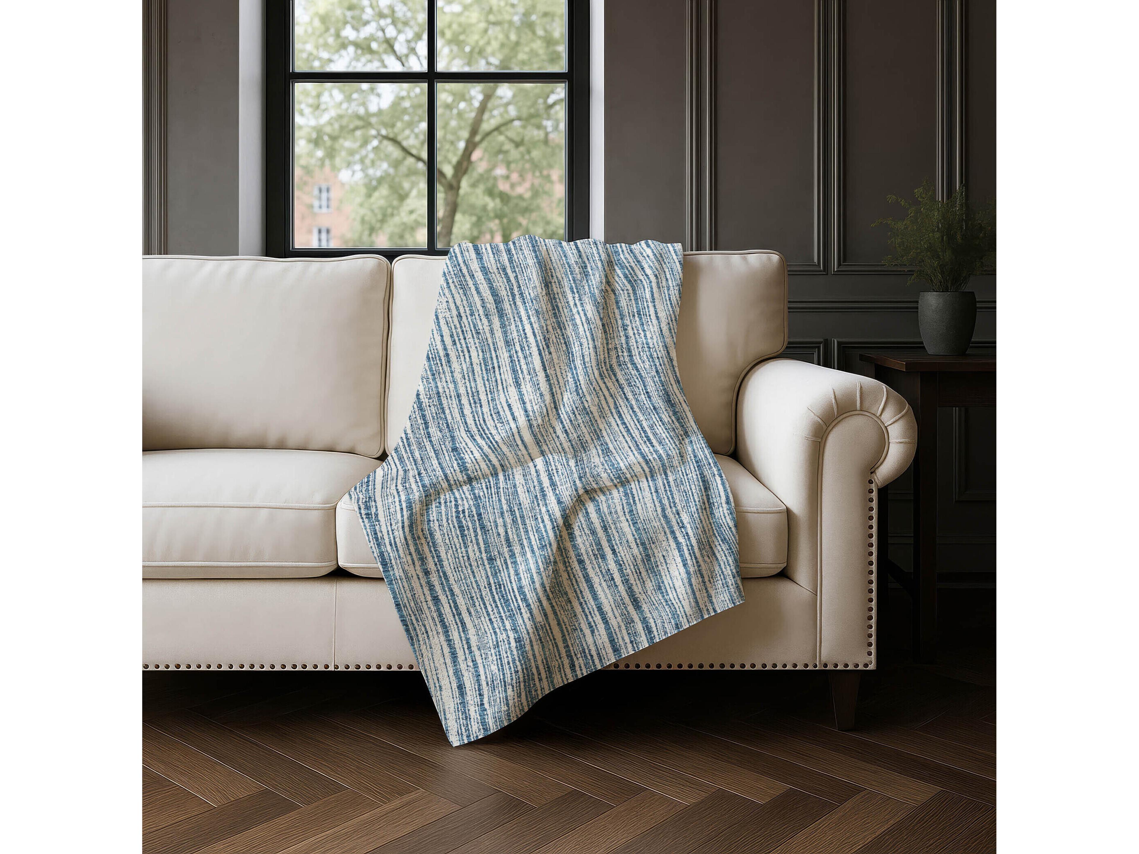 Dalyn Sherpa Blue Polyester Throw