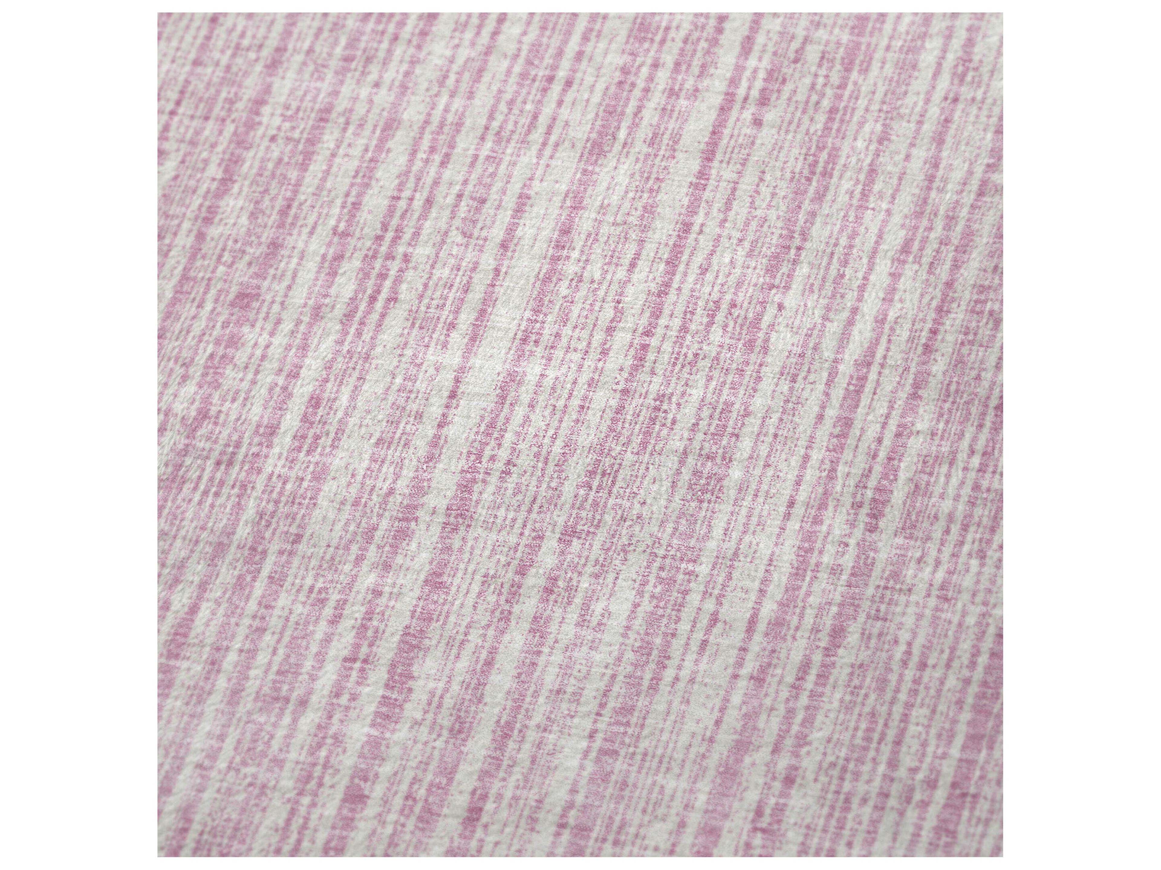Dalyn Sherpa Pink Polyester Throw